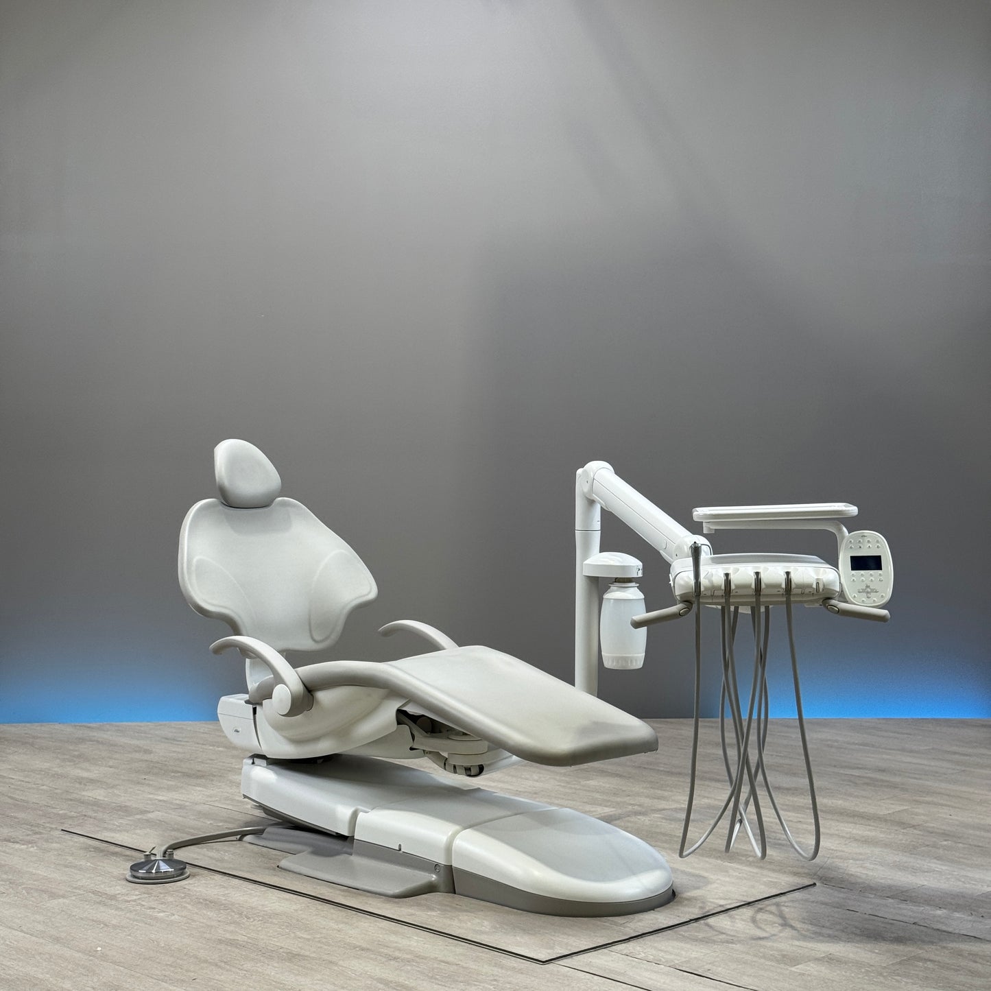 A‑dec 511R/532R Dental Chair Package