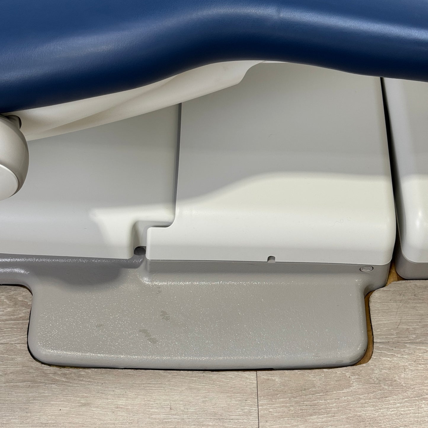 A‑dec 511R/532R Dental Chair Package