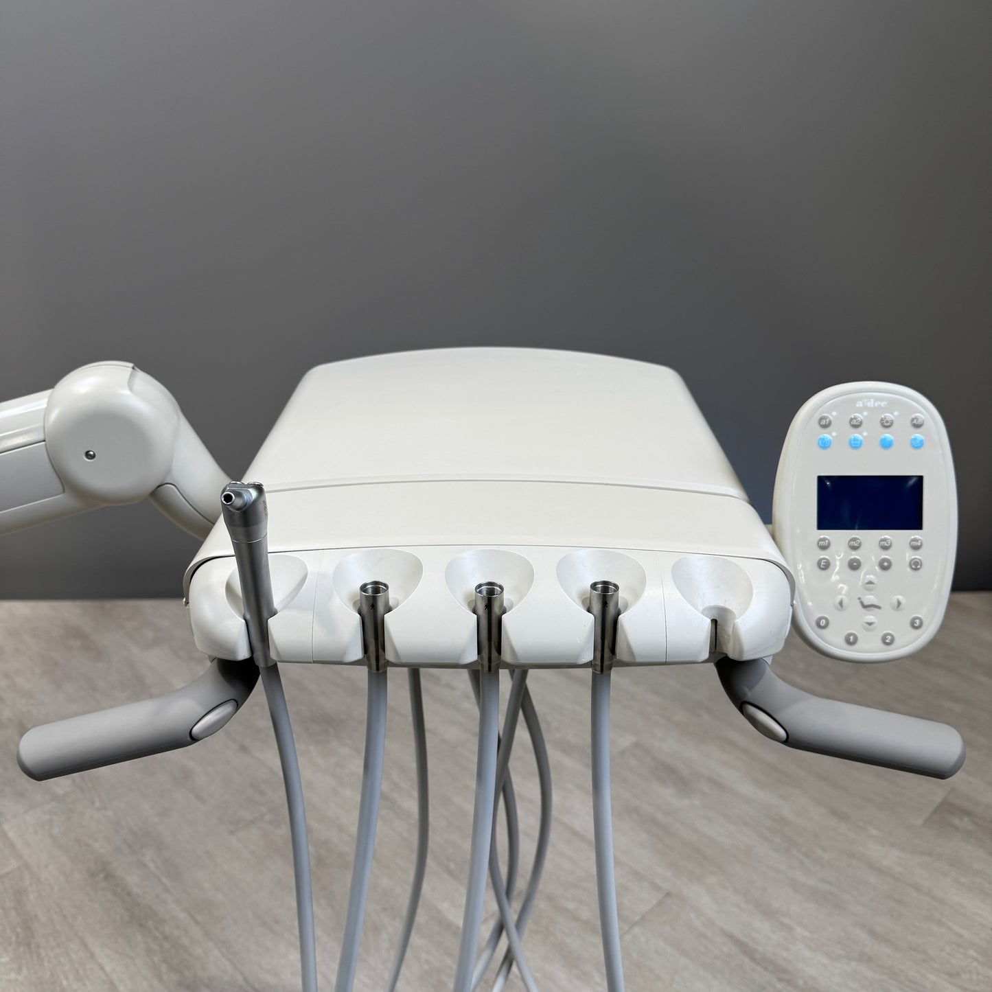 A‑dec 511R/532R Dental Chair Package