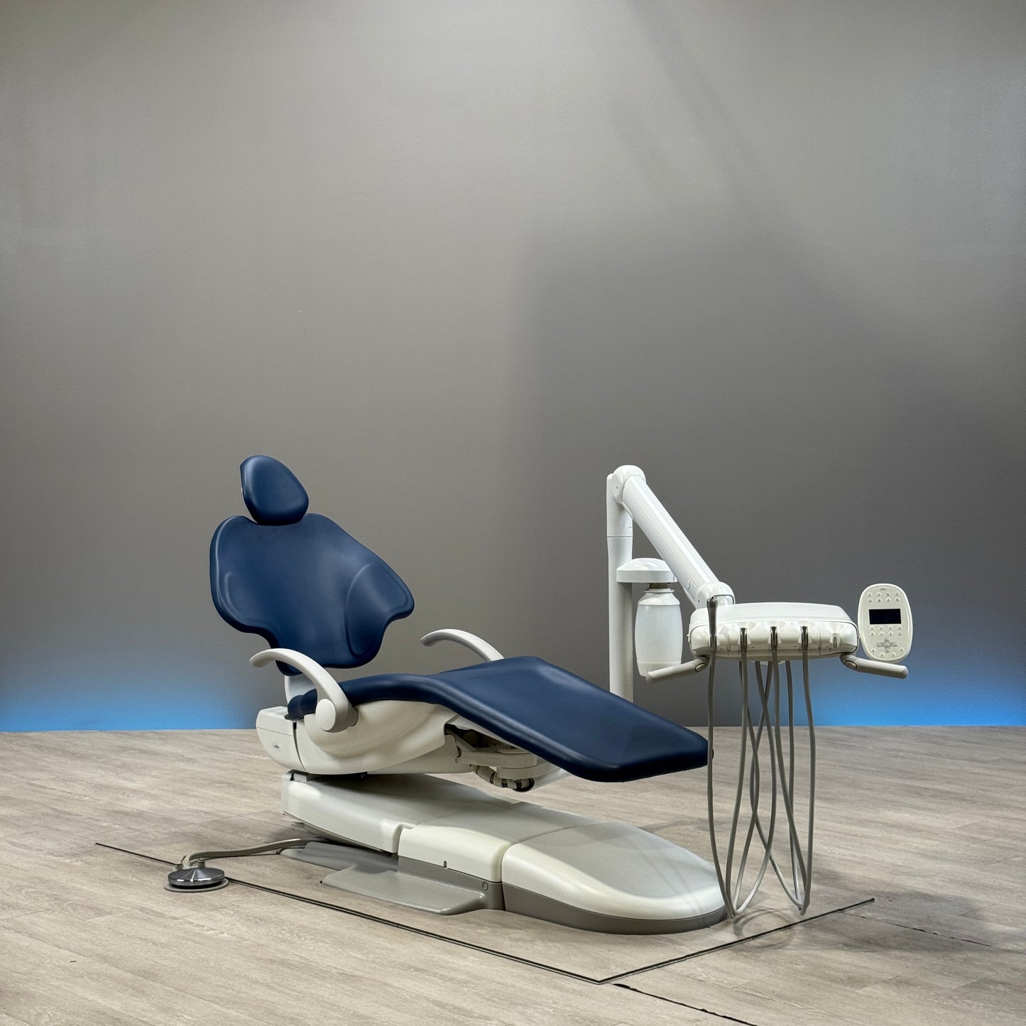 A‑dec 511R/532R Dental Chair Package