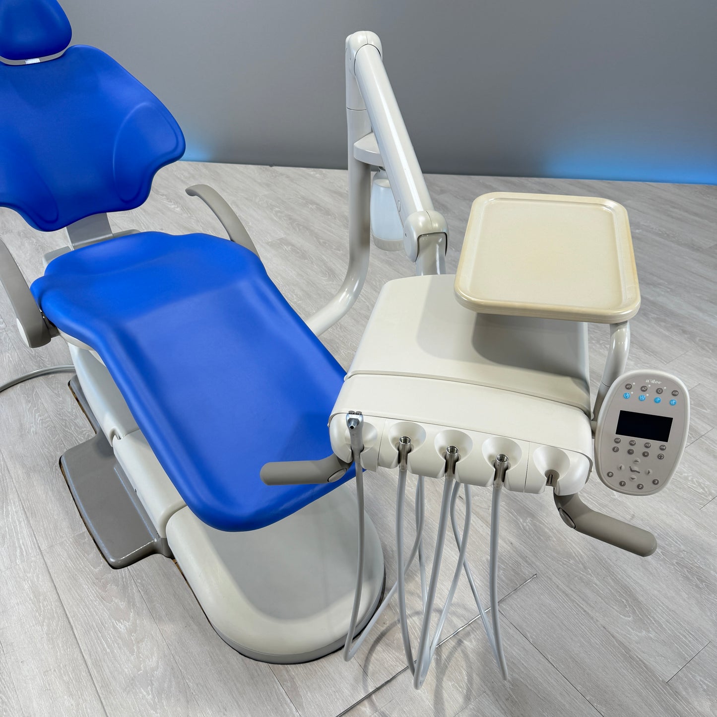 A-dec 511R/532R Dental Chair Package