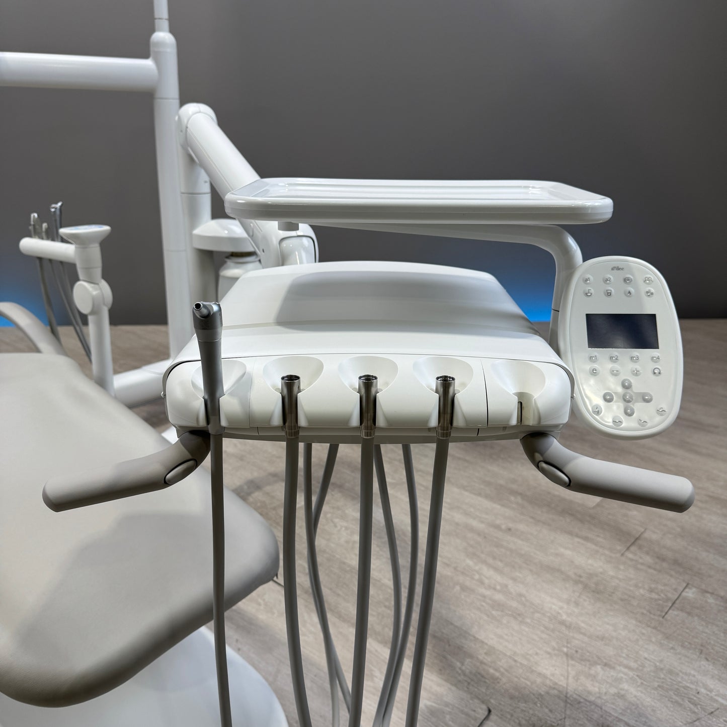 A‑dec 511R/532R Dental Chair Package