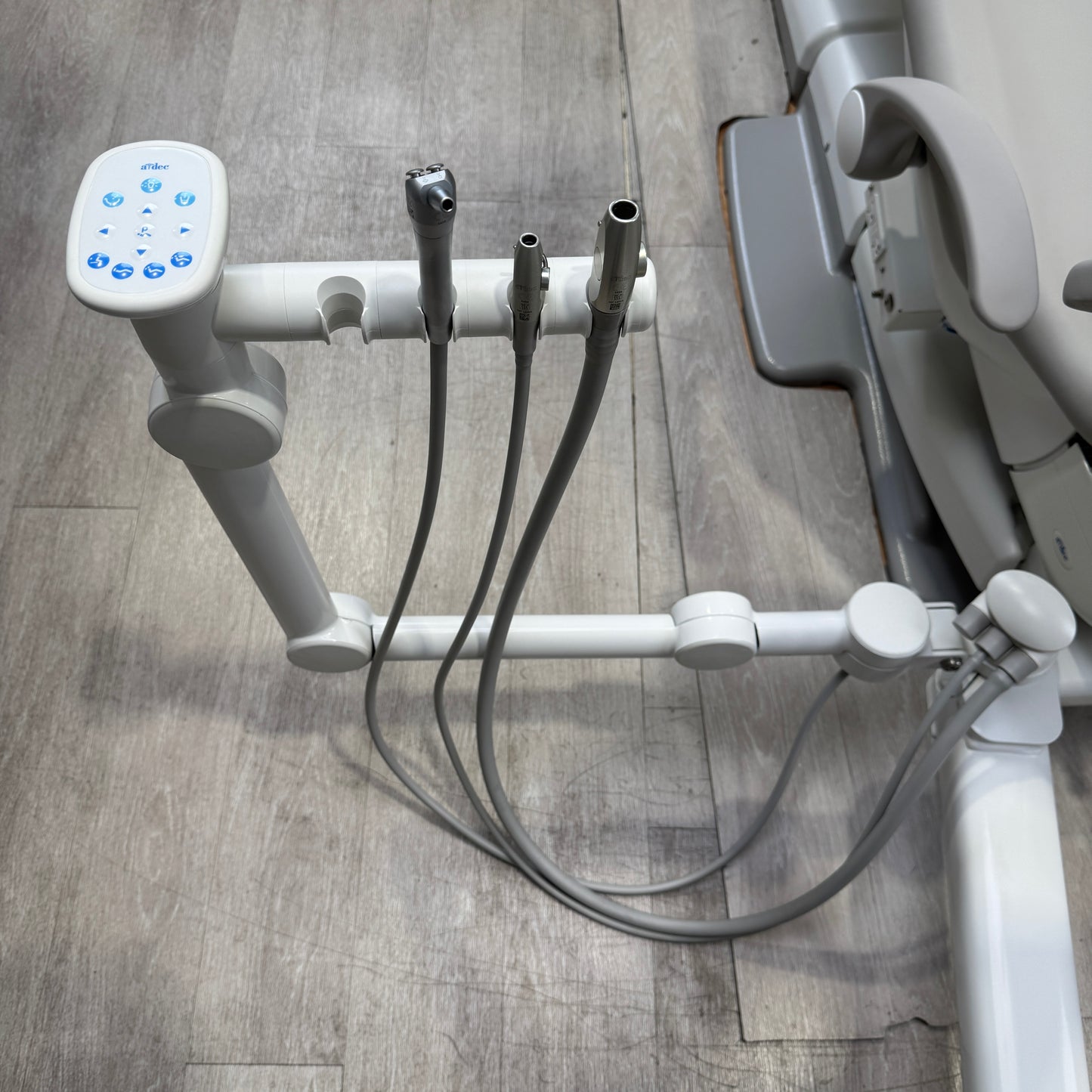 A‑dec 511R/532R Dental Chair Package