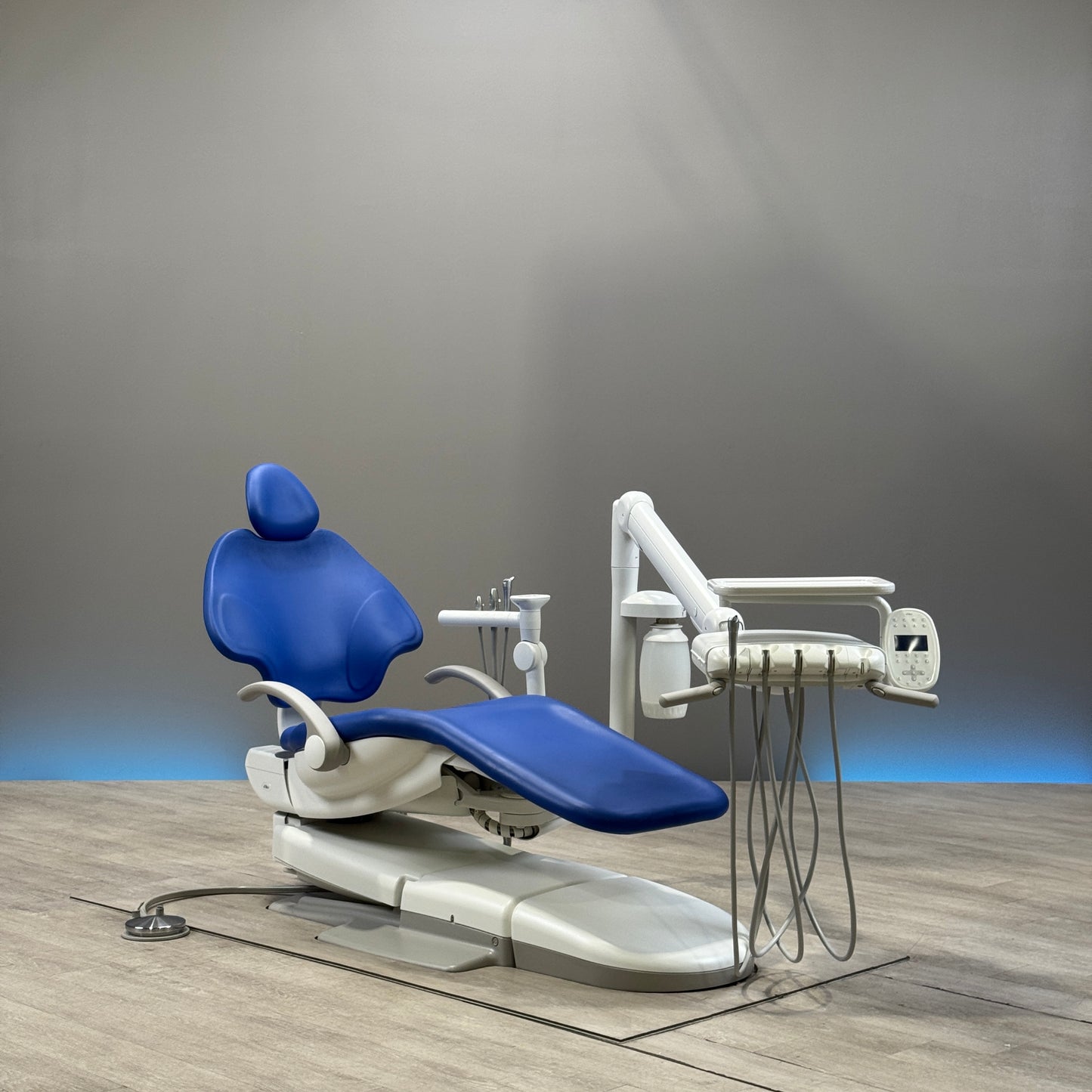 A‑dec 511R/532R Dental Chair Package