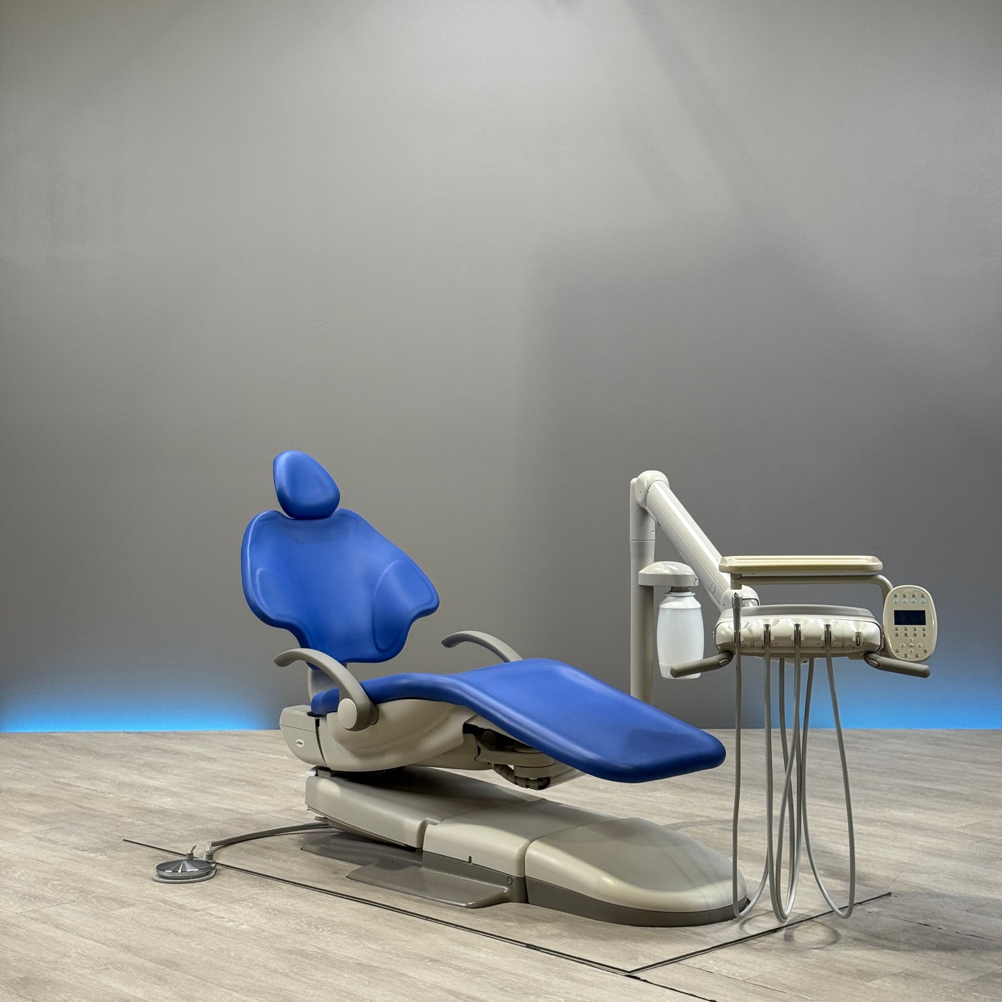 A‑dec 511R/532R Dental Chair Package