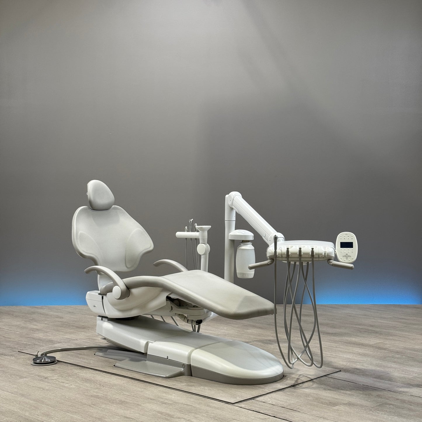 A‑dec 511R/532R Dental Chair Package