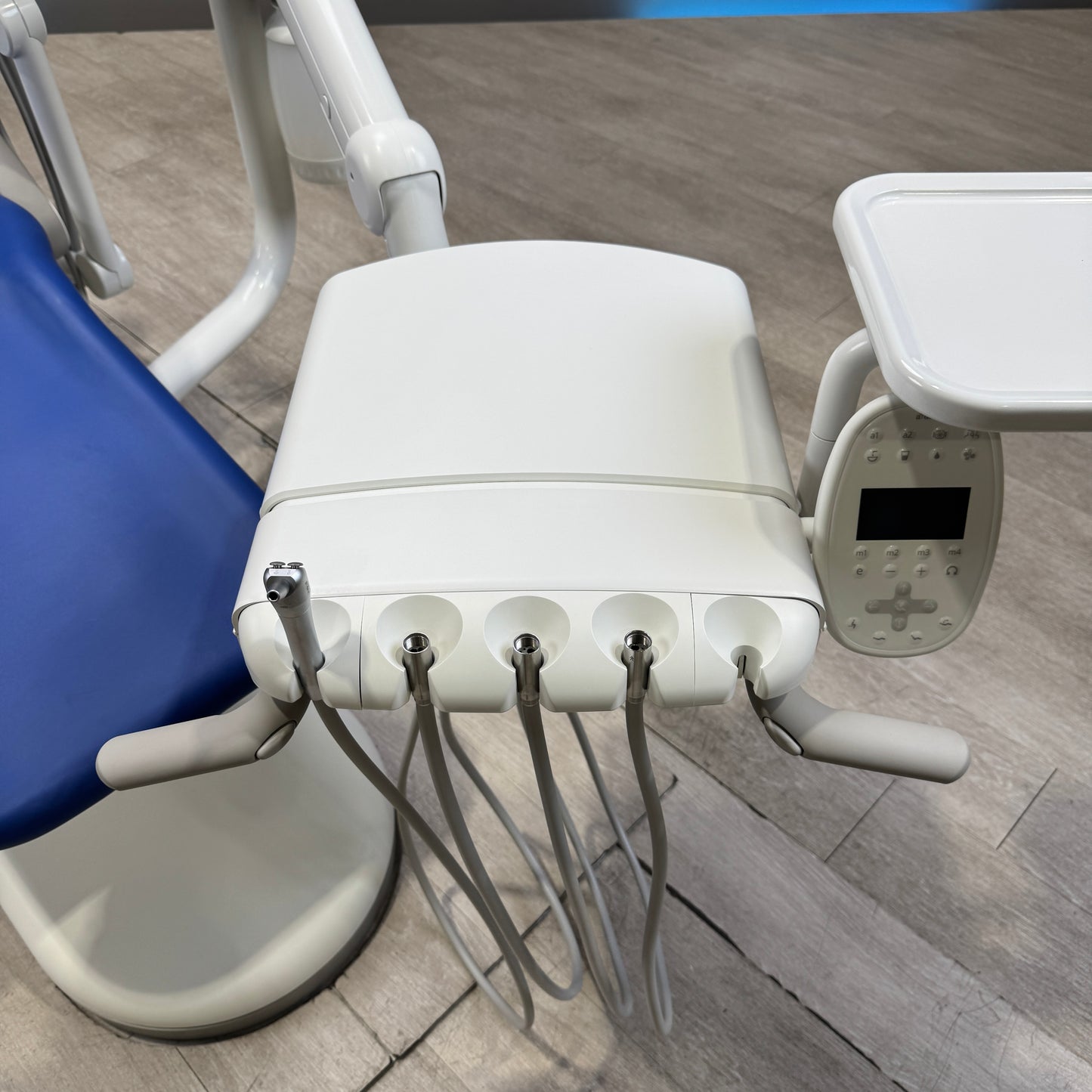 A‑dec 511R/532R Dental Chair Package
