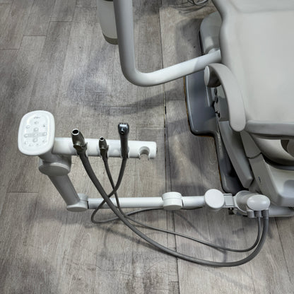A‑dec 511R/532R Dental Chair Package