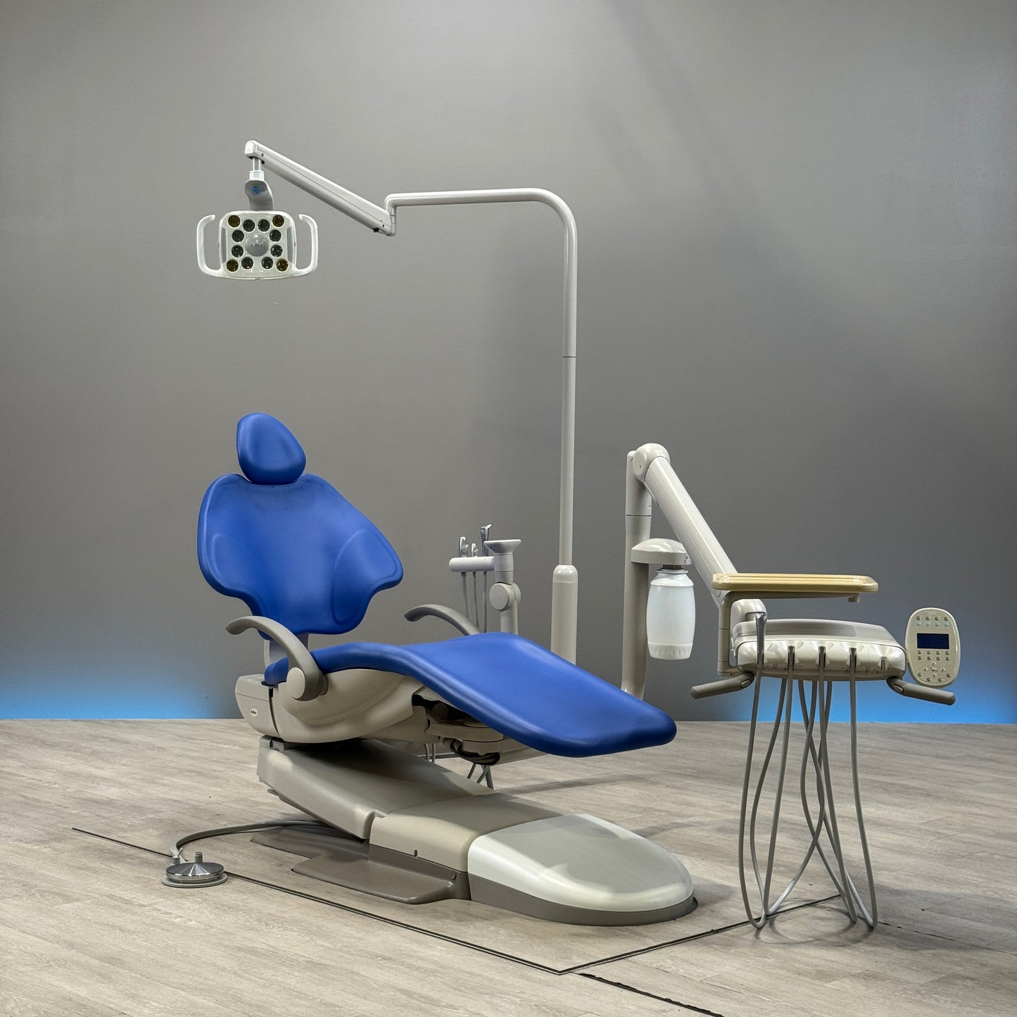 A‑dec 511R/532R Dental Chair Package