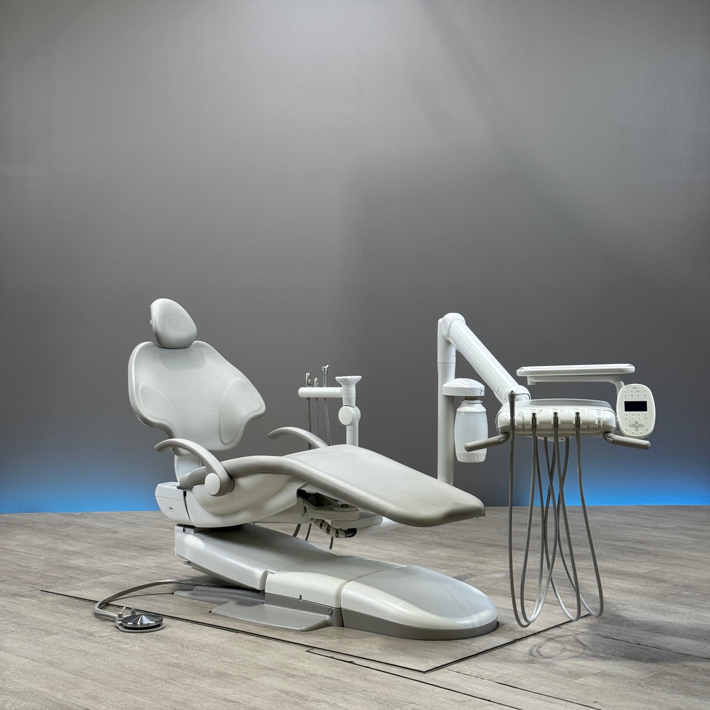 A‑dec 511R/532R Dental Chair Package