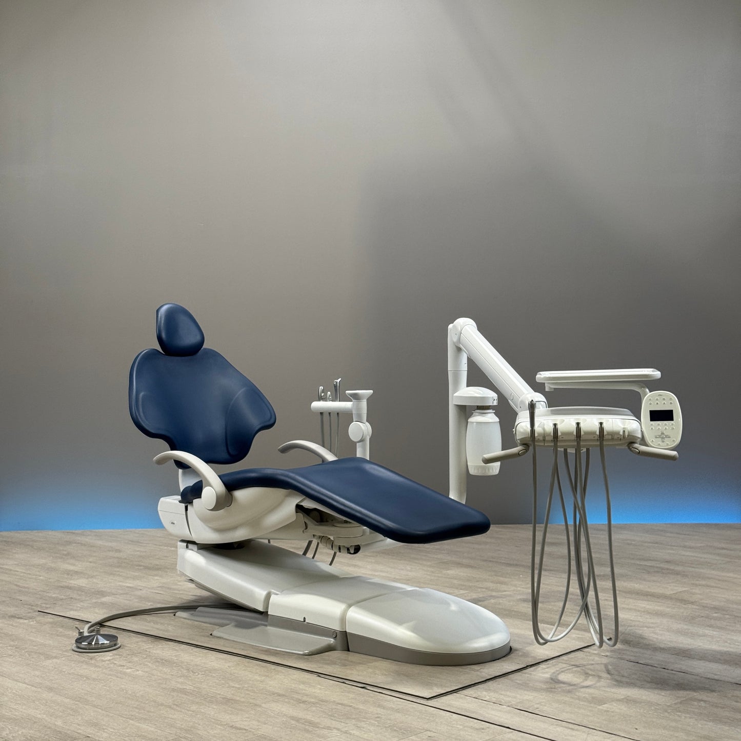 A‑dec 511R/532R Dental Chair Package