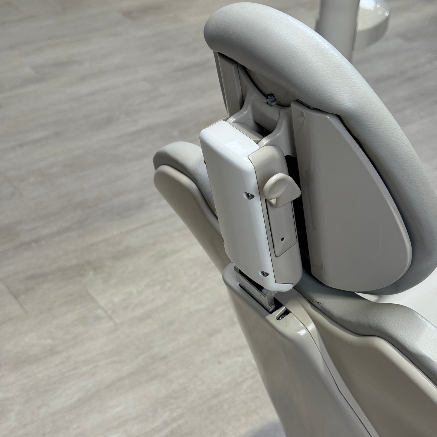 A‑dec 511R/532R Dental Chair Package