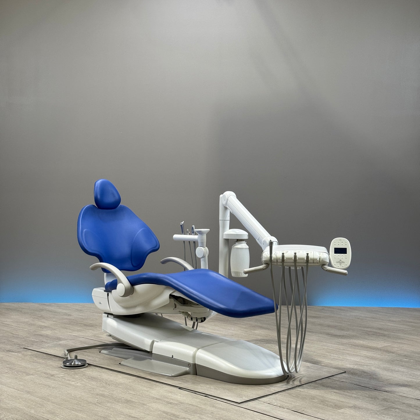 A‑dec 511R/532R Dental Chair Package