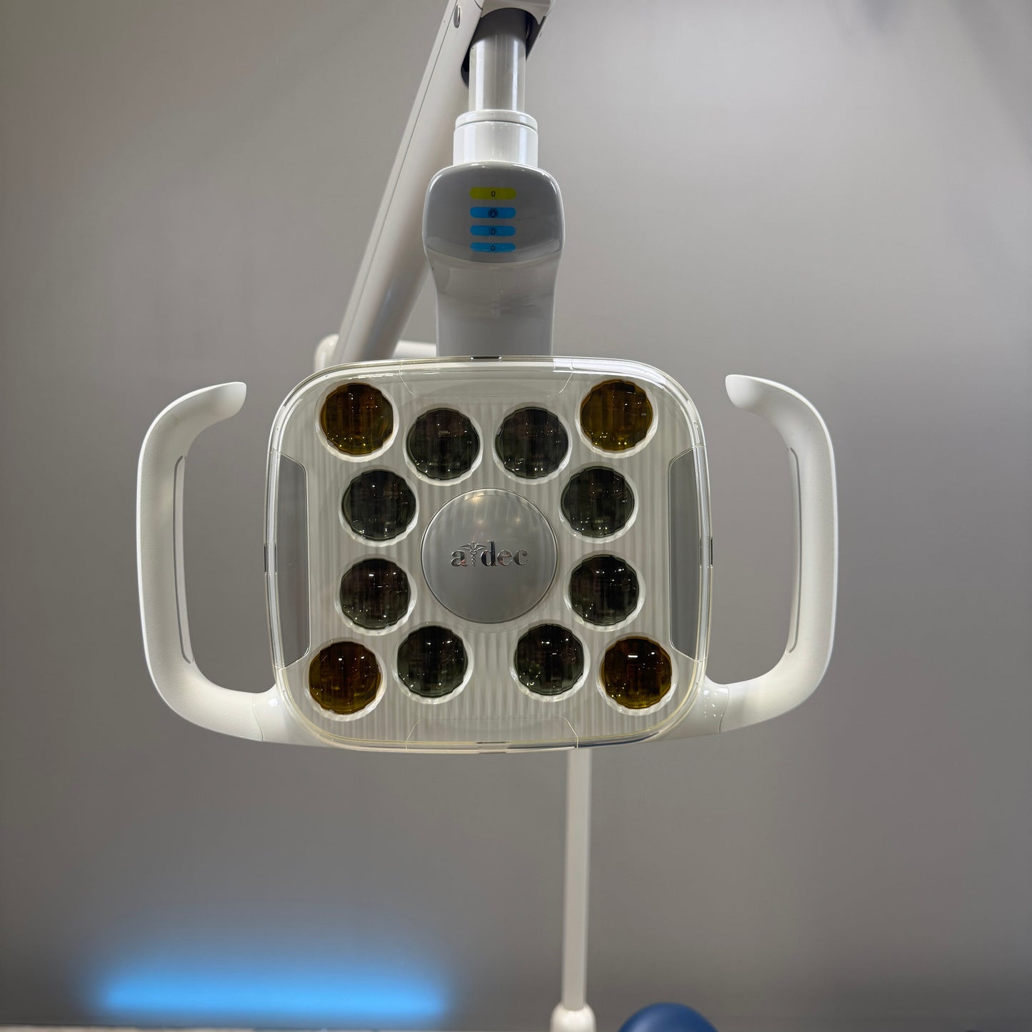 A‑dec 511R/532R Dental Chair Package