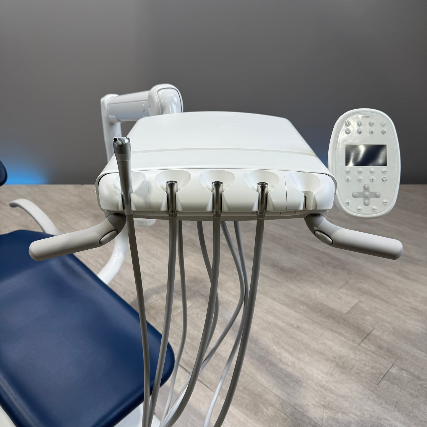A‑dec 511R/532R Dental Chair Package