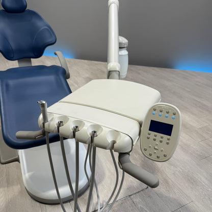 A‑dec 511R/532R Dental Chair Package