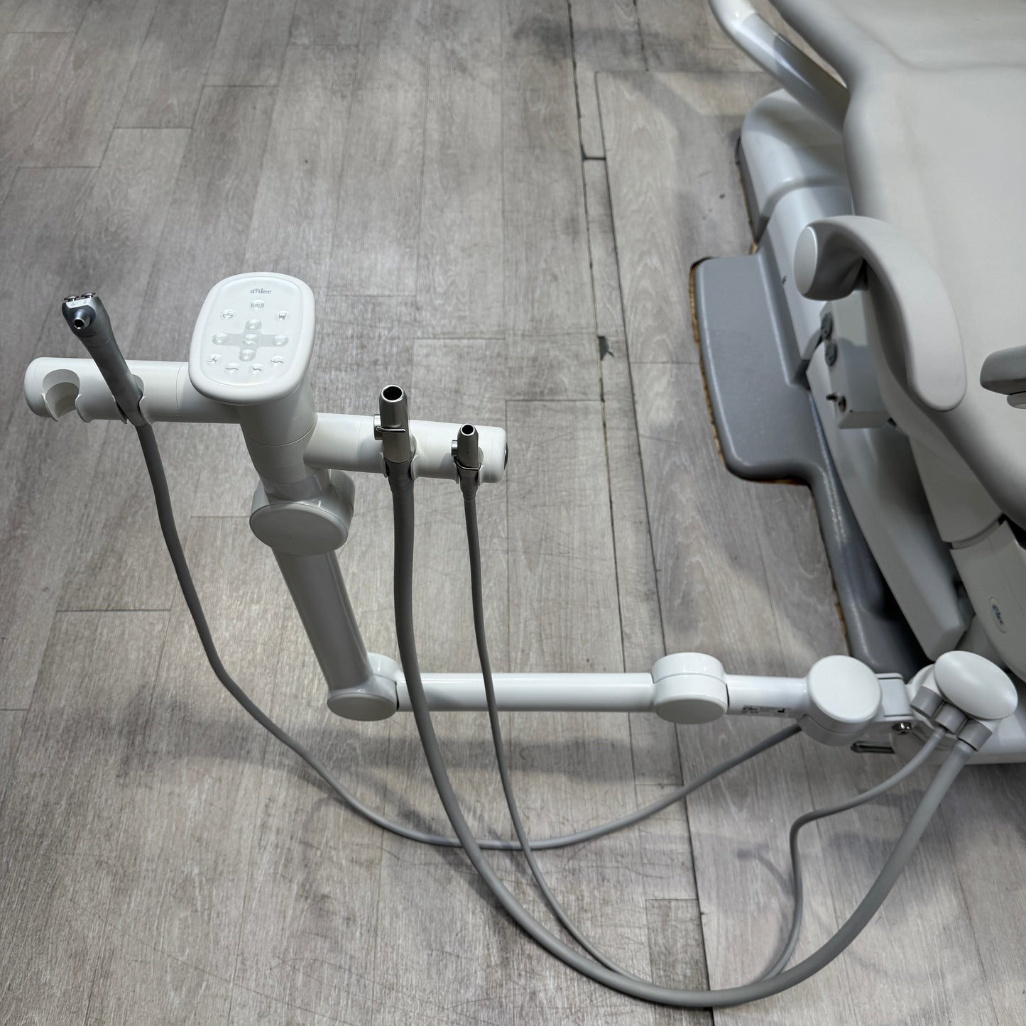 A‑dec 511R/532R Dental Chair Package