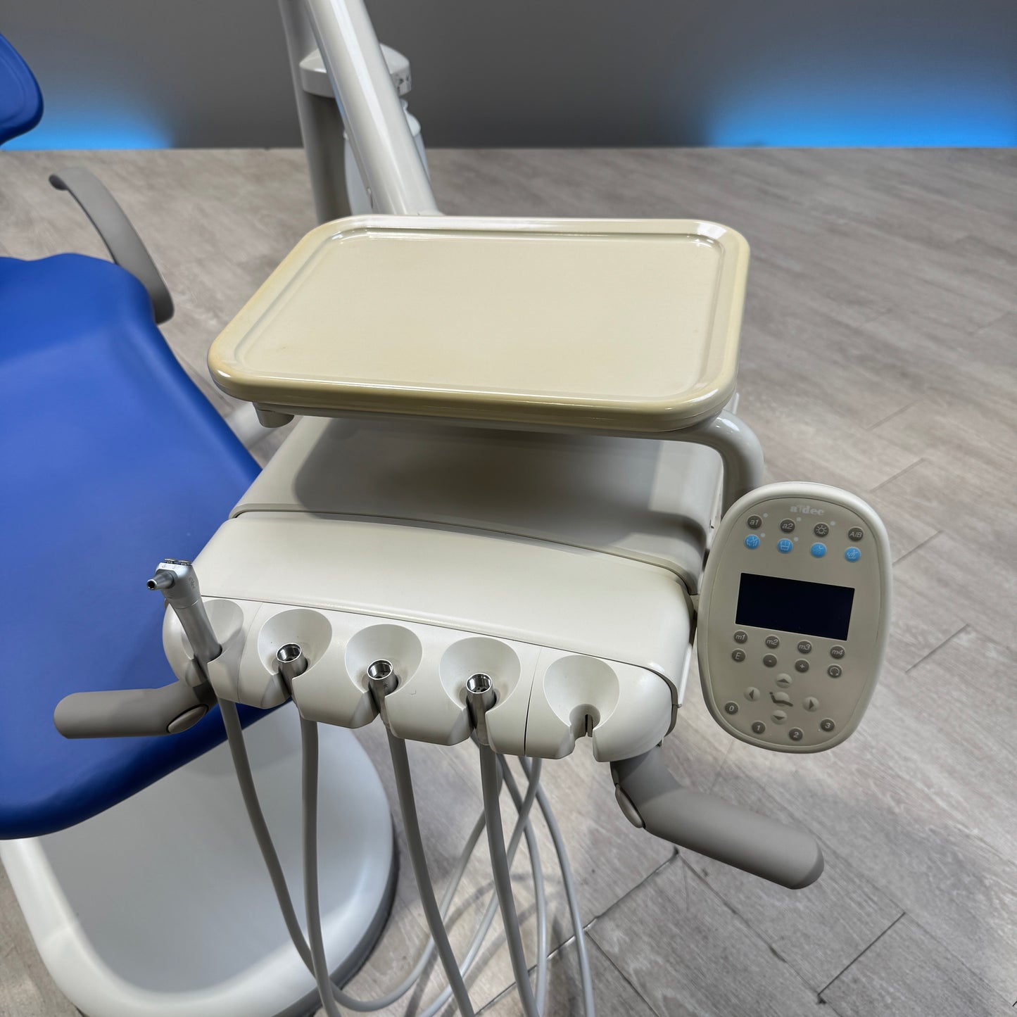A‑dec 511R/532R Dental Chair Package