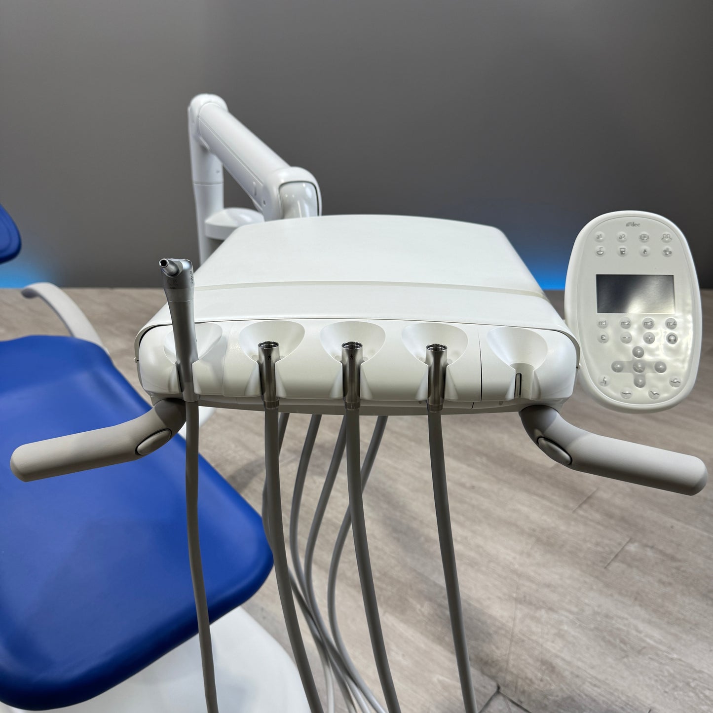 A‑dec 511R/532R Dental Chair Package