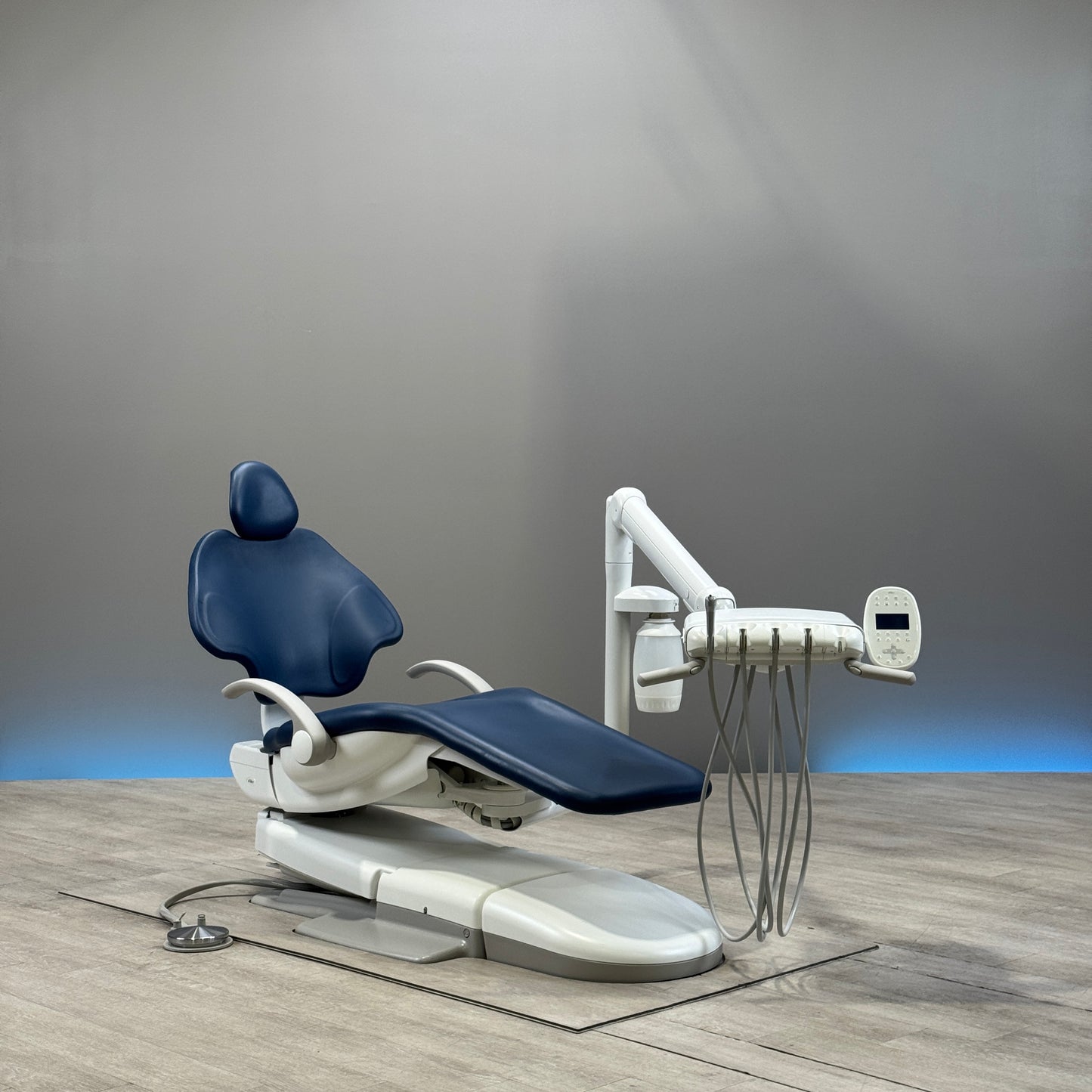 A‑dec 511R/532R Dental Chair Package