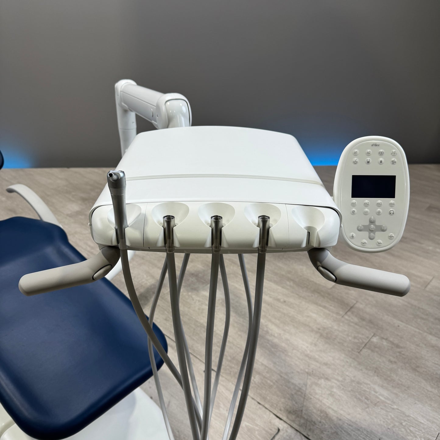 A‑dec 511R/532R Dental Chair Package