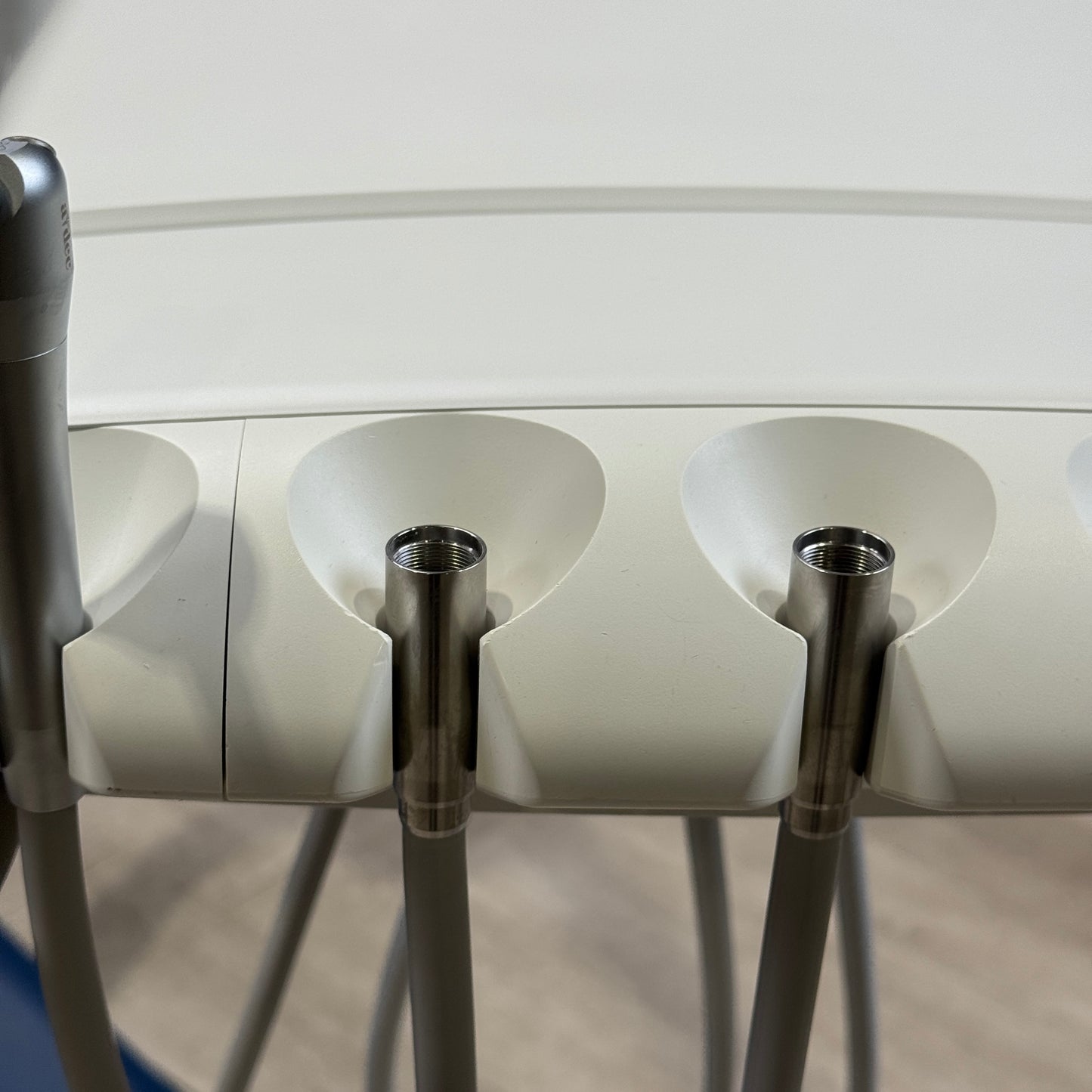A‑dec 511R/532R Dental Chair Package