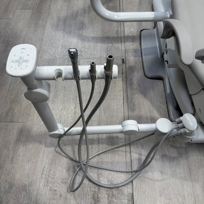 A‑dec 511R/532R Dental Chair Package