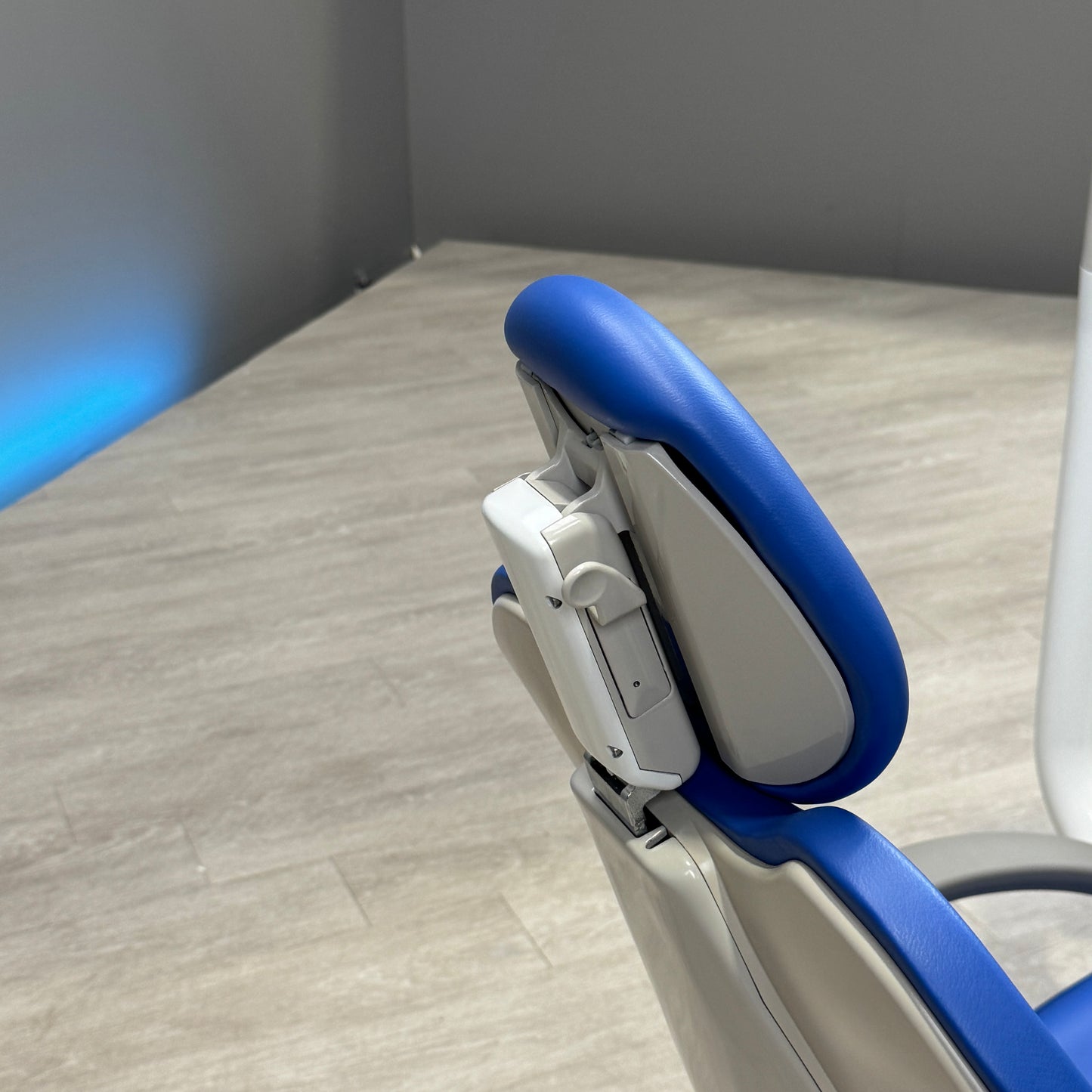 A‑dec 511R/532R Dental Chair Package