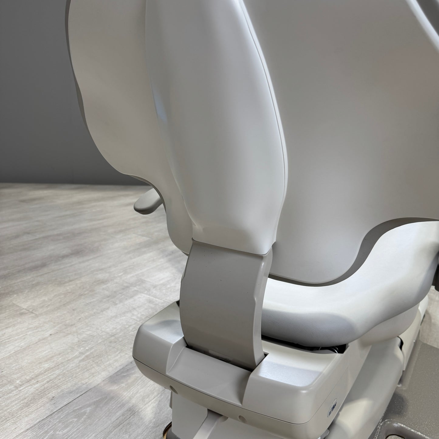 A‑dec 511R/532R Dental Chair Package