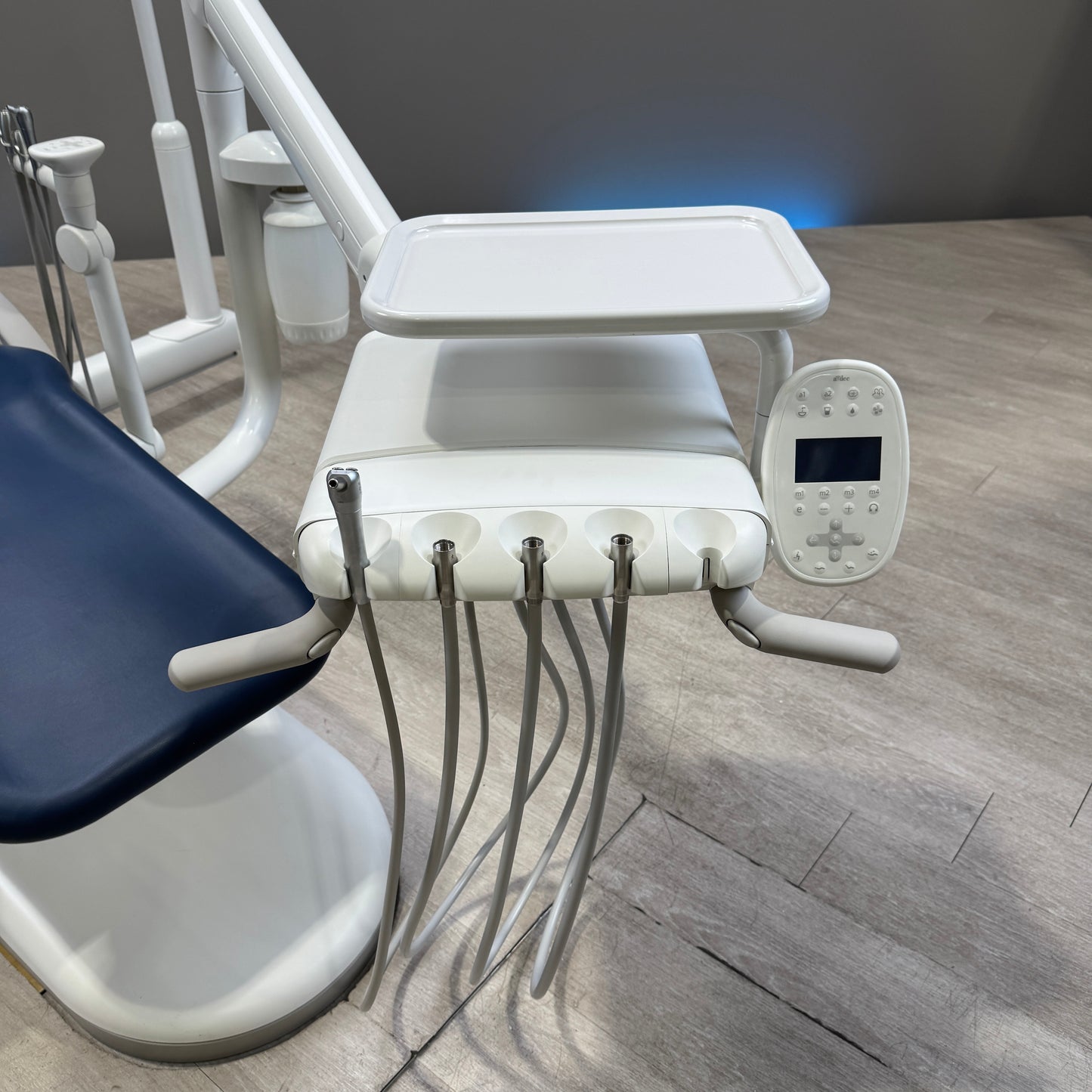 A‑dec 511R/532R Dental Chair Package