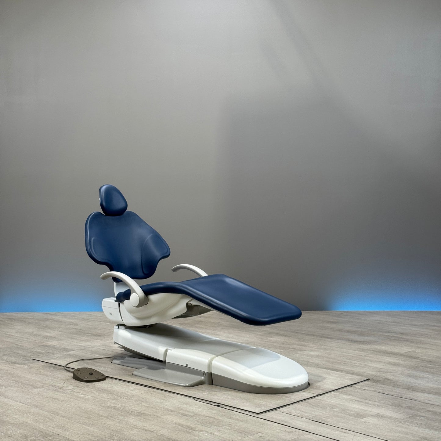 A‑dec 511R Dental Chair Package