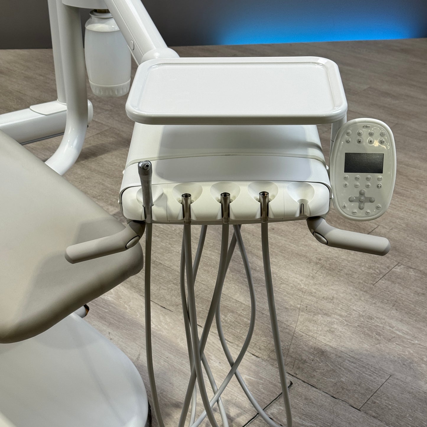 A‑dec 511R/532R Dental Chair Package