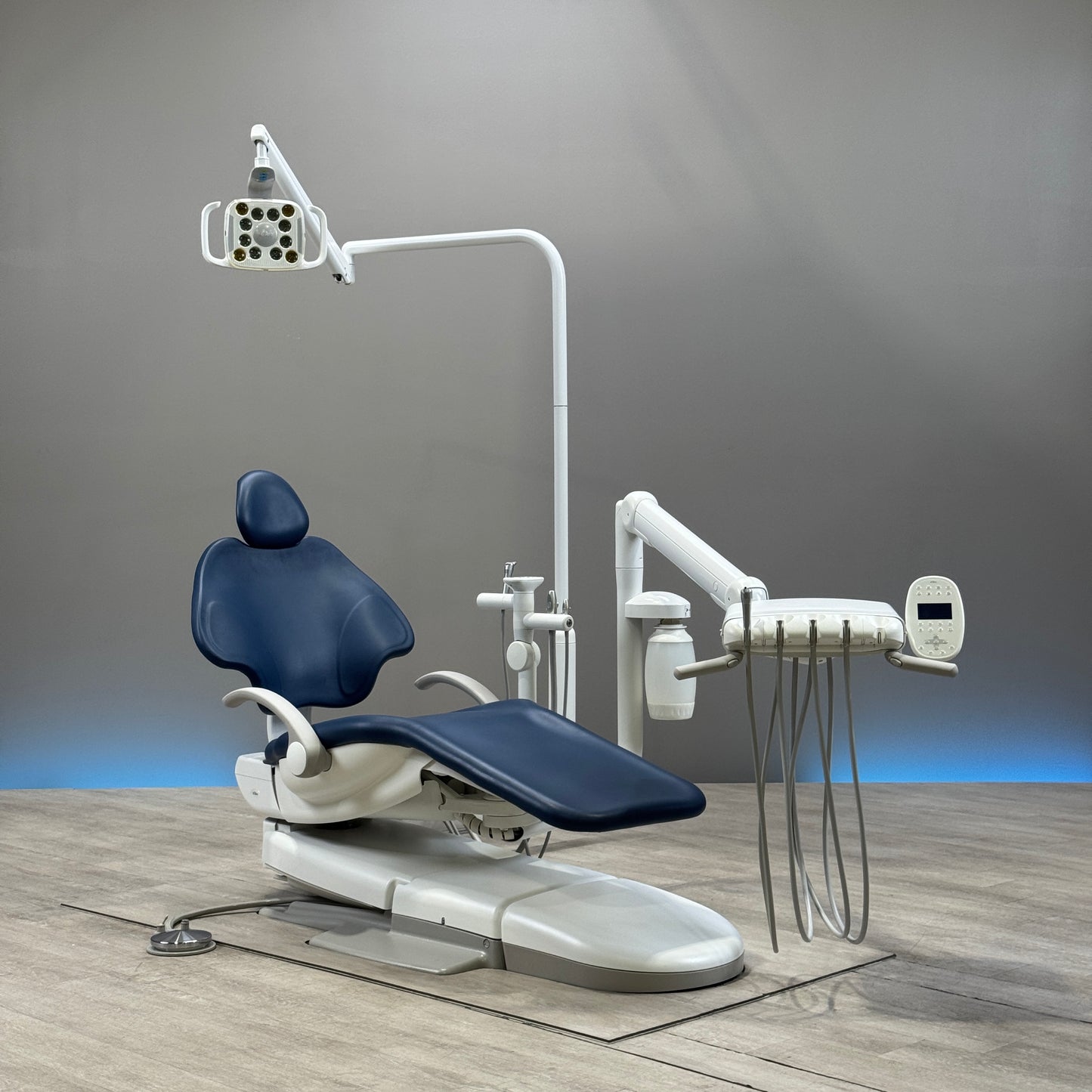 A‑dec 511R/532R Dental Chair Package