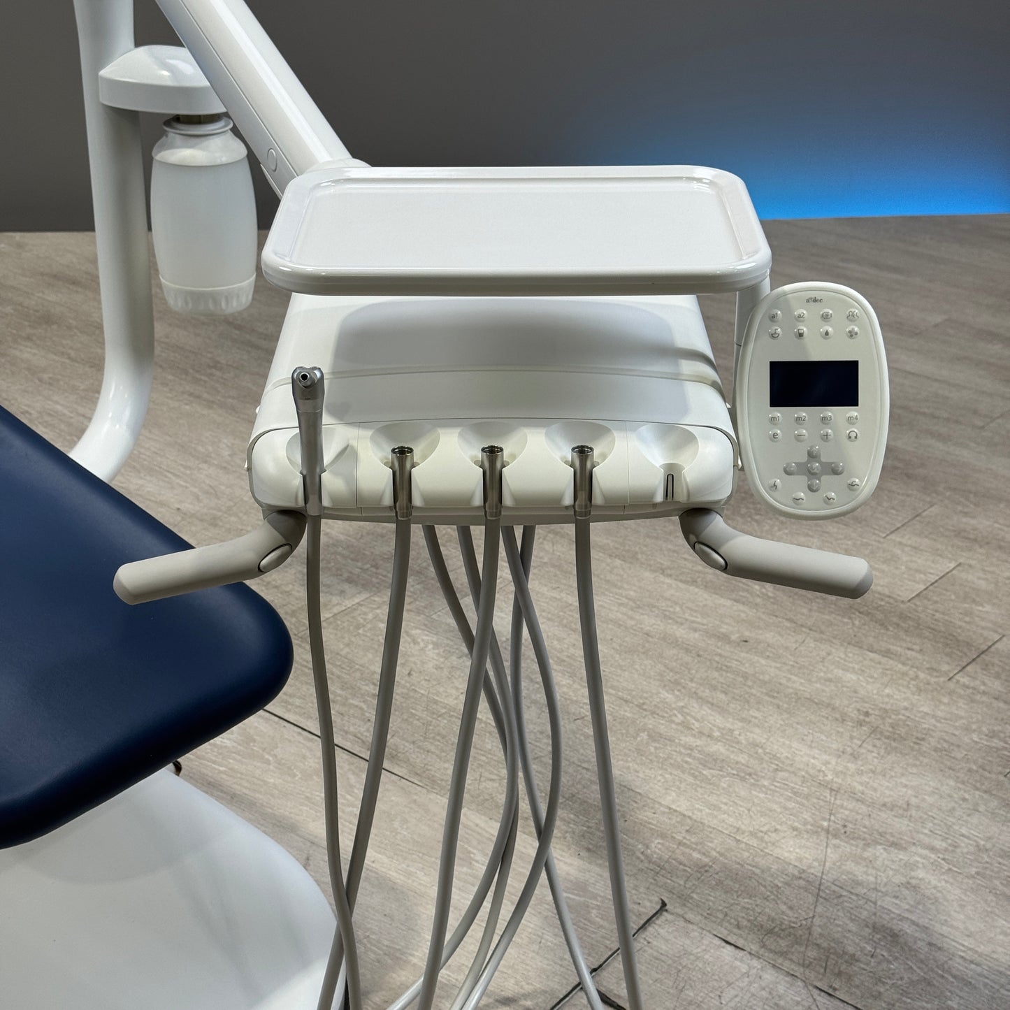 A‑dec 511R/532R Dental Chair Package