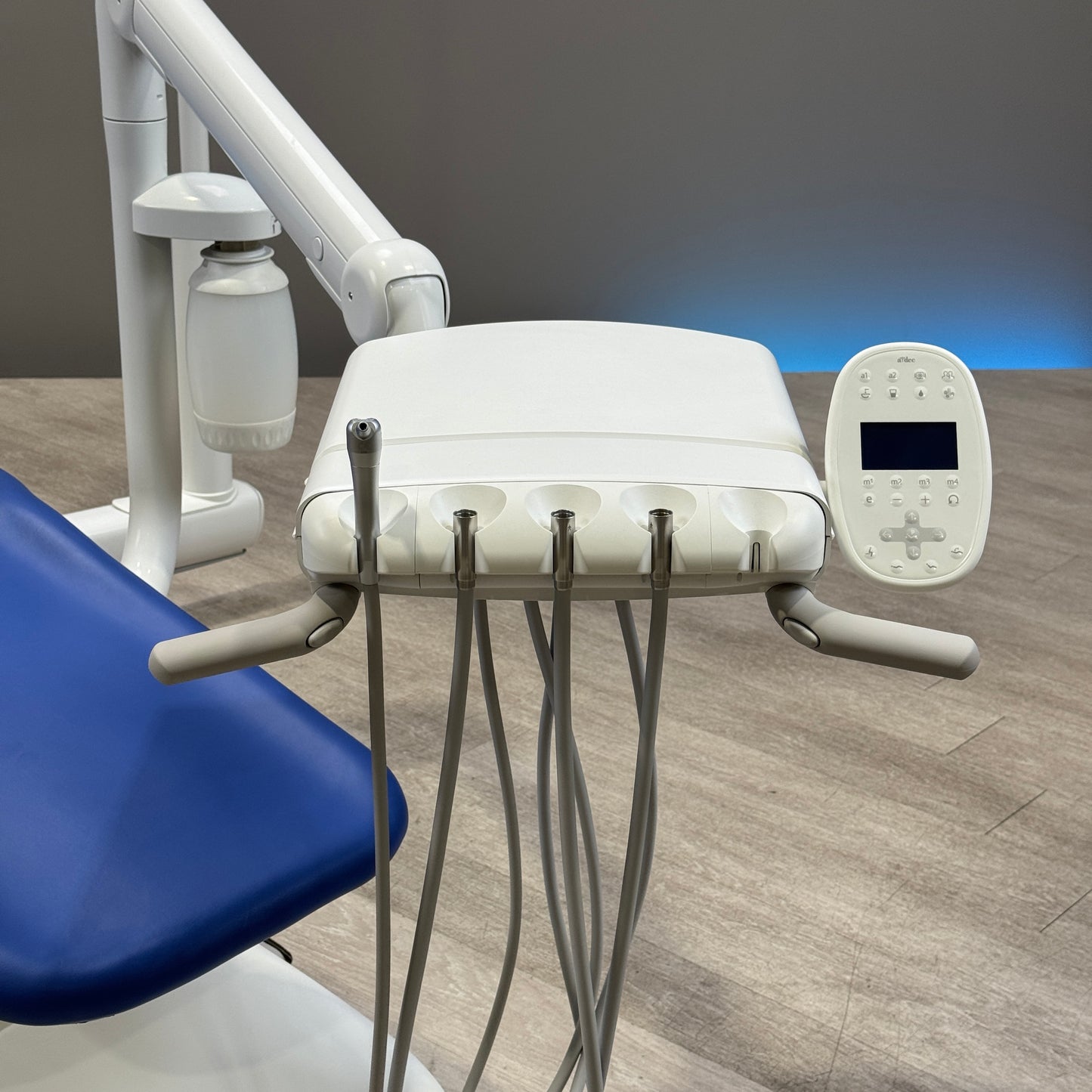 A‑dec 511R/532R Dental Chair Package