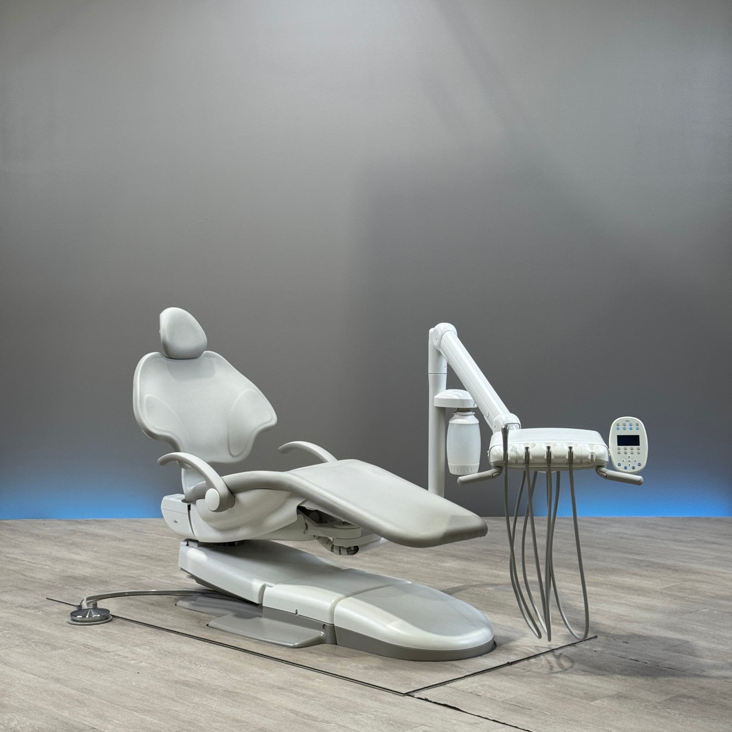 A‑dec 511R/532R Dental Chair Package