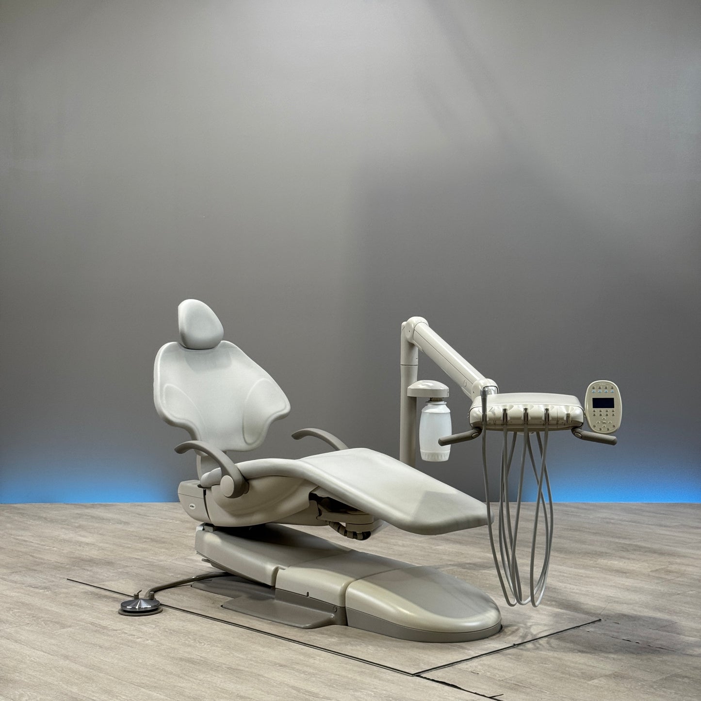 A‑dec 511R/532R Dental Chair Package