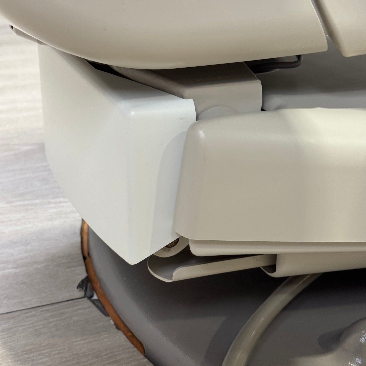 A‑dec 511R/532R Dental Chair Package