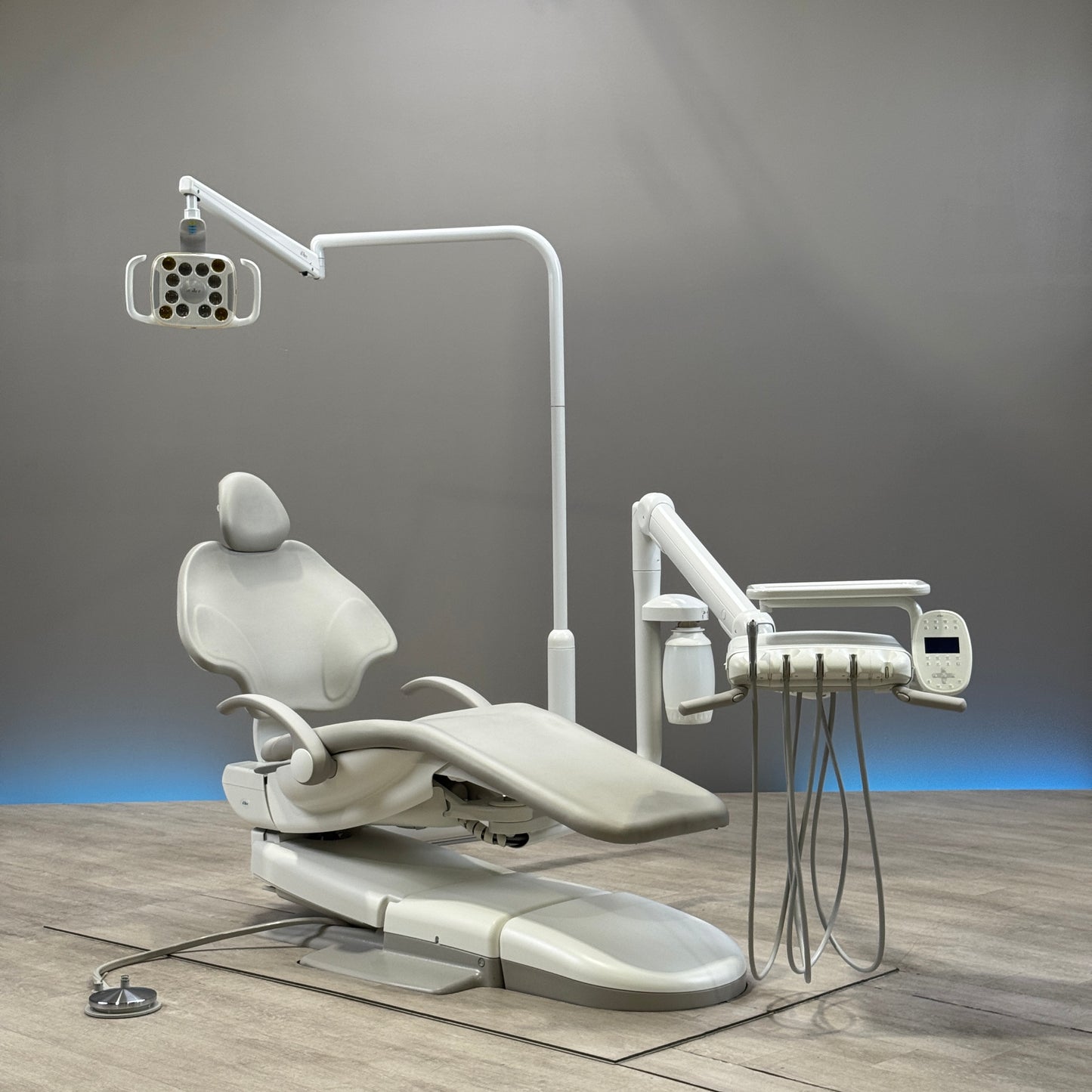 A‑dec 511R/532R Dental Chair Package