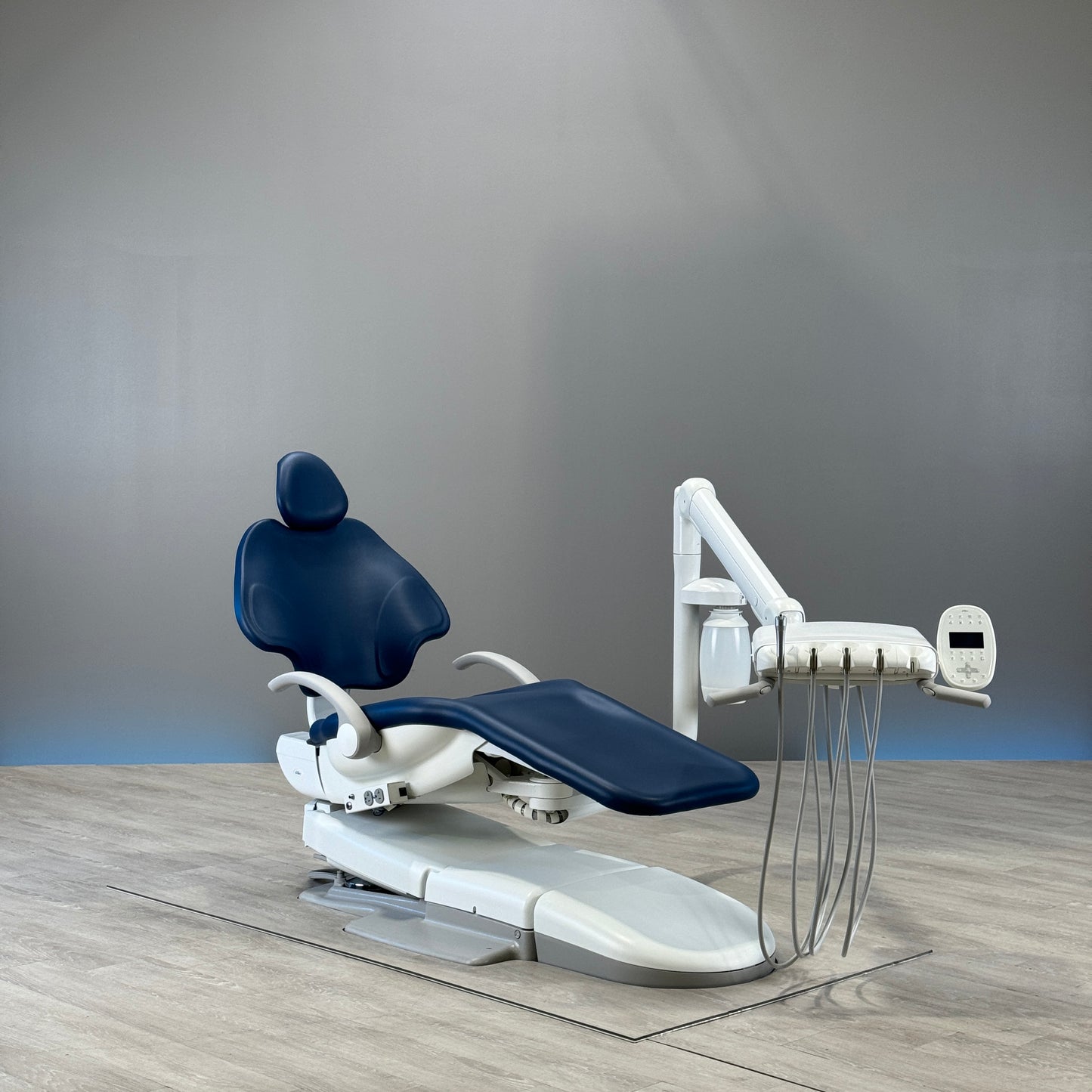 A-dec 511R/532R Dental Chair Package