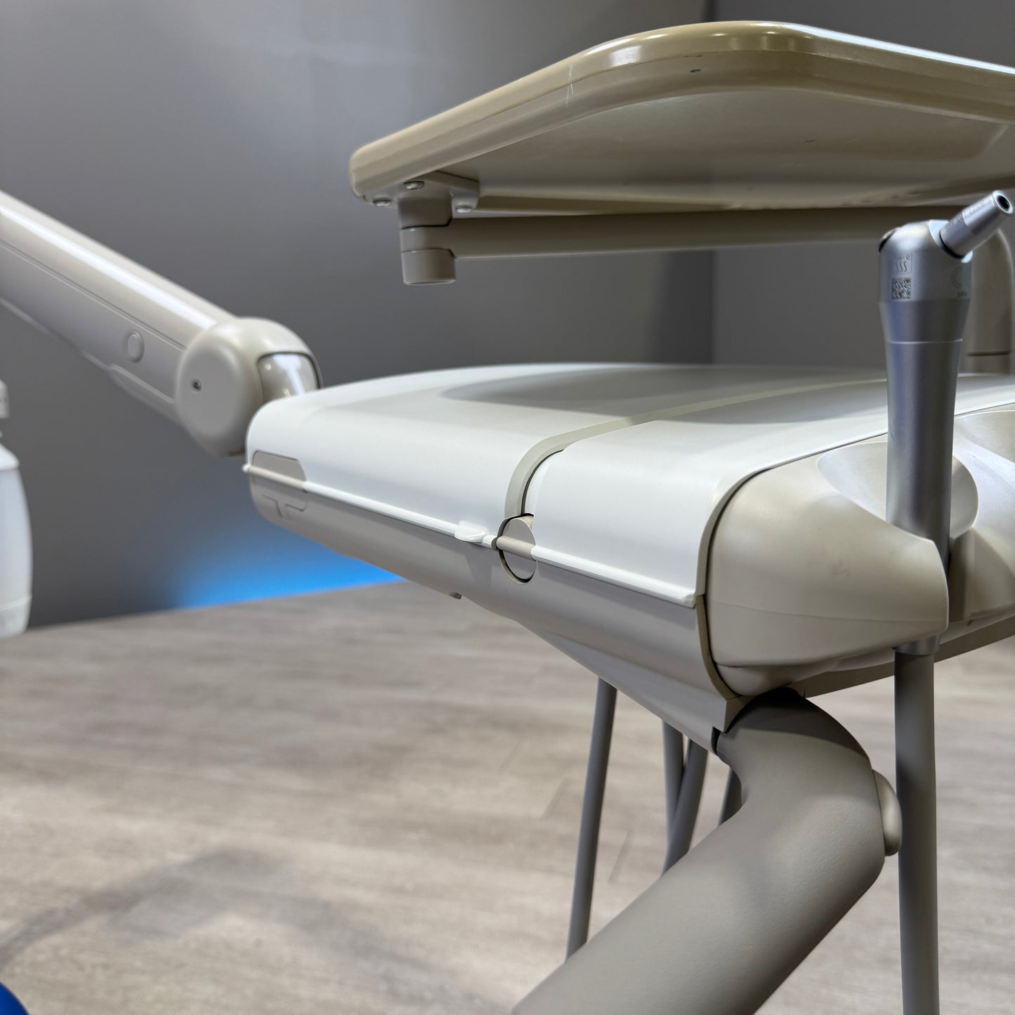 A‑dec 511R/532R Dental Chair Package