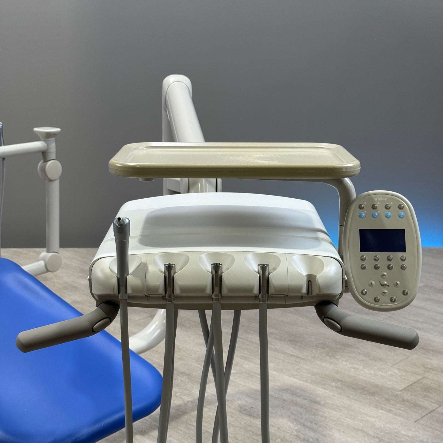 A‑dec 511R/532R Dental Chair Package