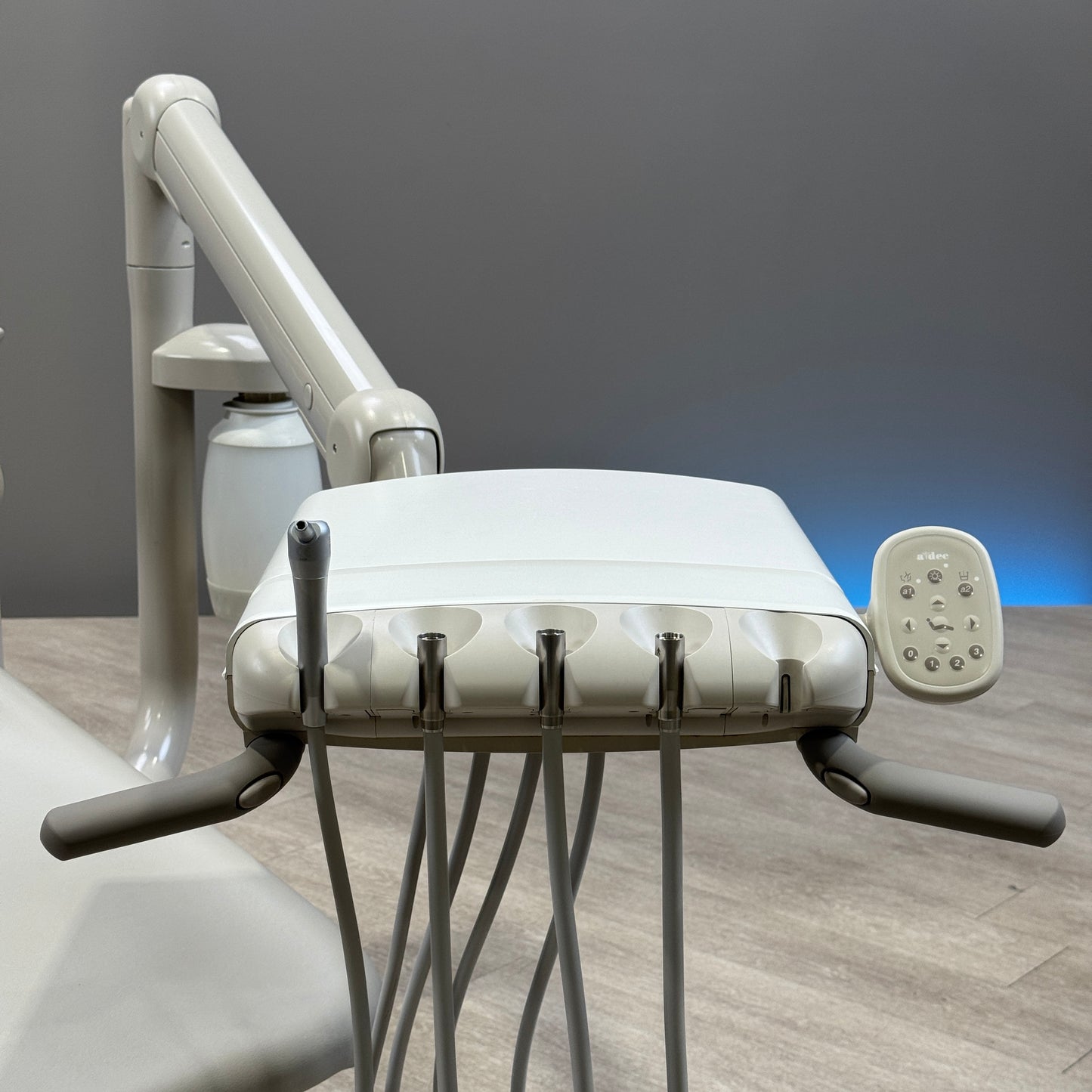 A‑dec 511R/532R Dental Chair Package