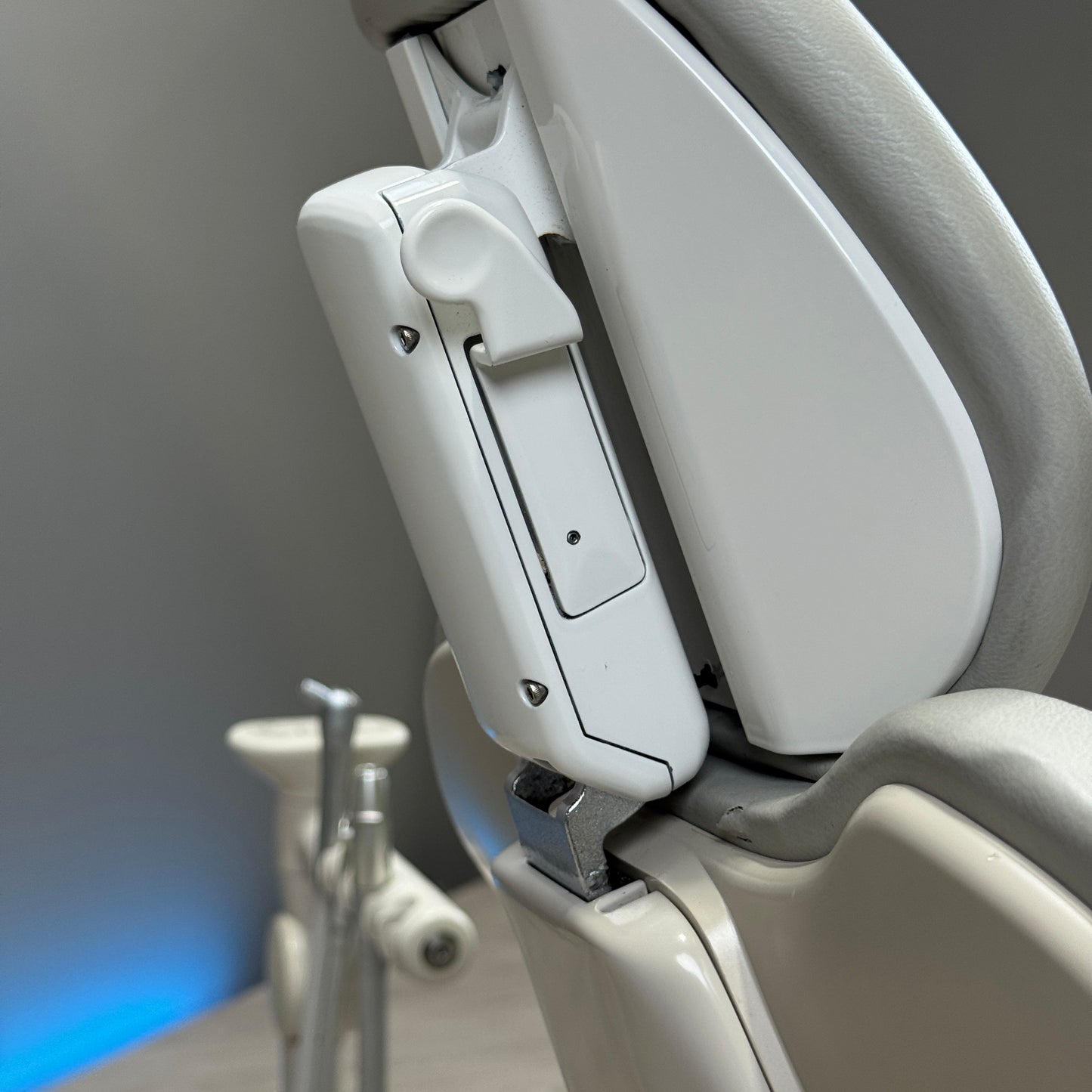 A‑dec 511R/532R Dental Chair Package
