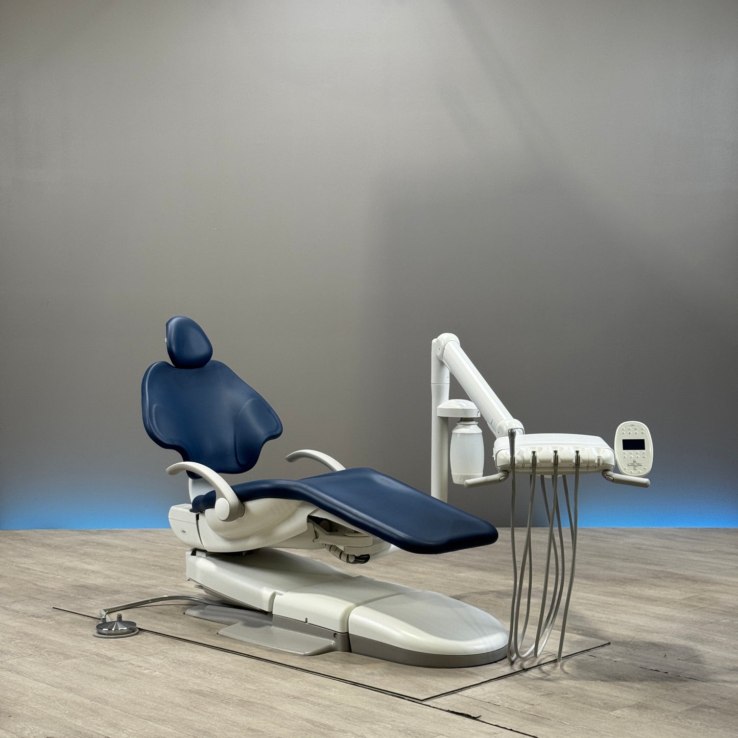A‑dec 511R/532R Dental Chair Package