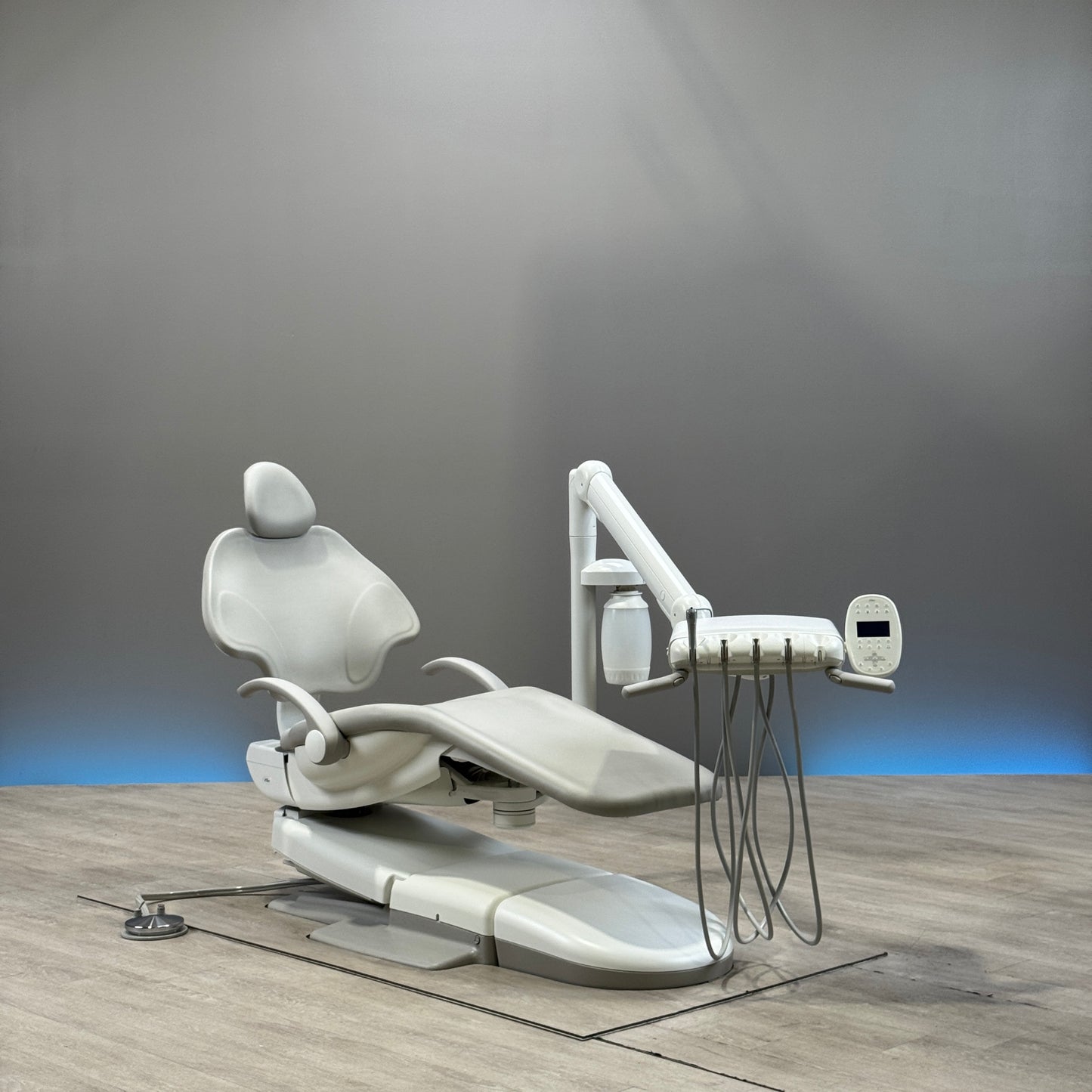 A‑dec 511R/532R Dental Chair Package