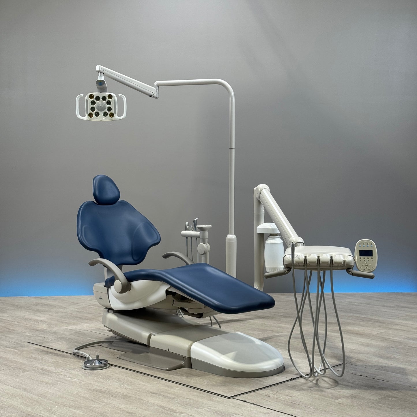 A‑dec 511R/532R Dental Chair Package