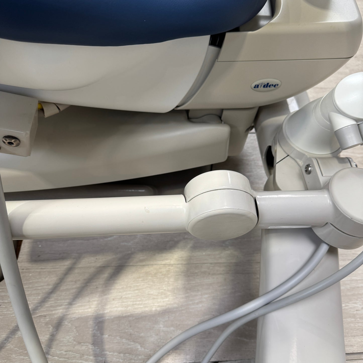 A‑dec 511R/532R Dental Chair Package