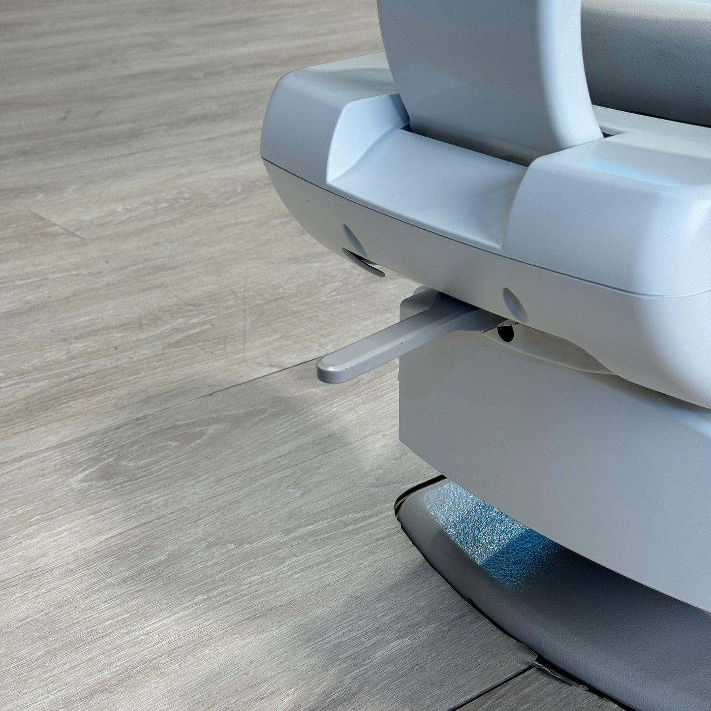 A-dec 511R Dental Chair Package