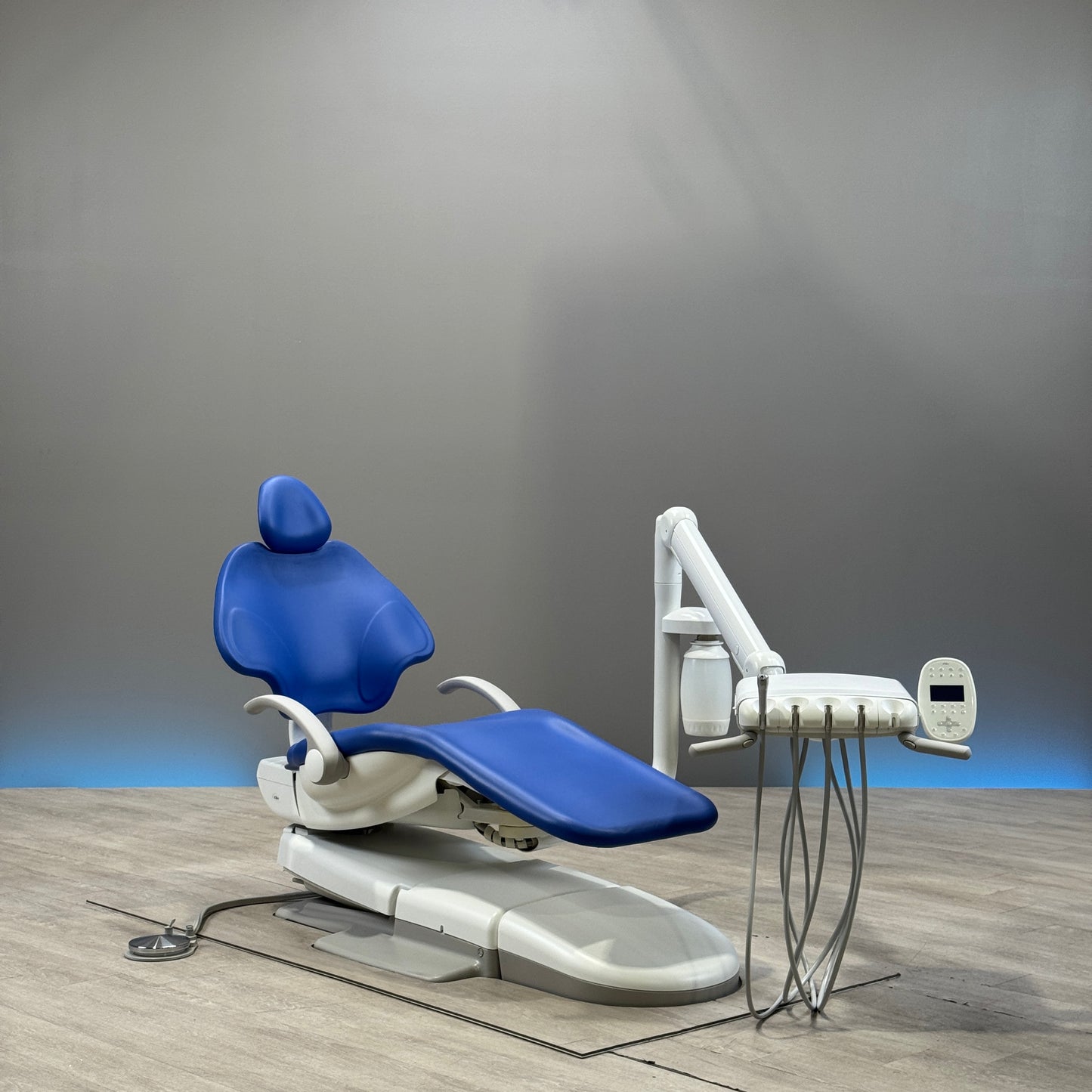 A‑dec 511R/532R Dental Chair Package